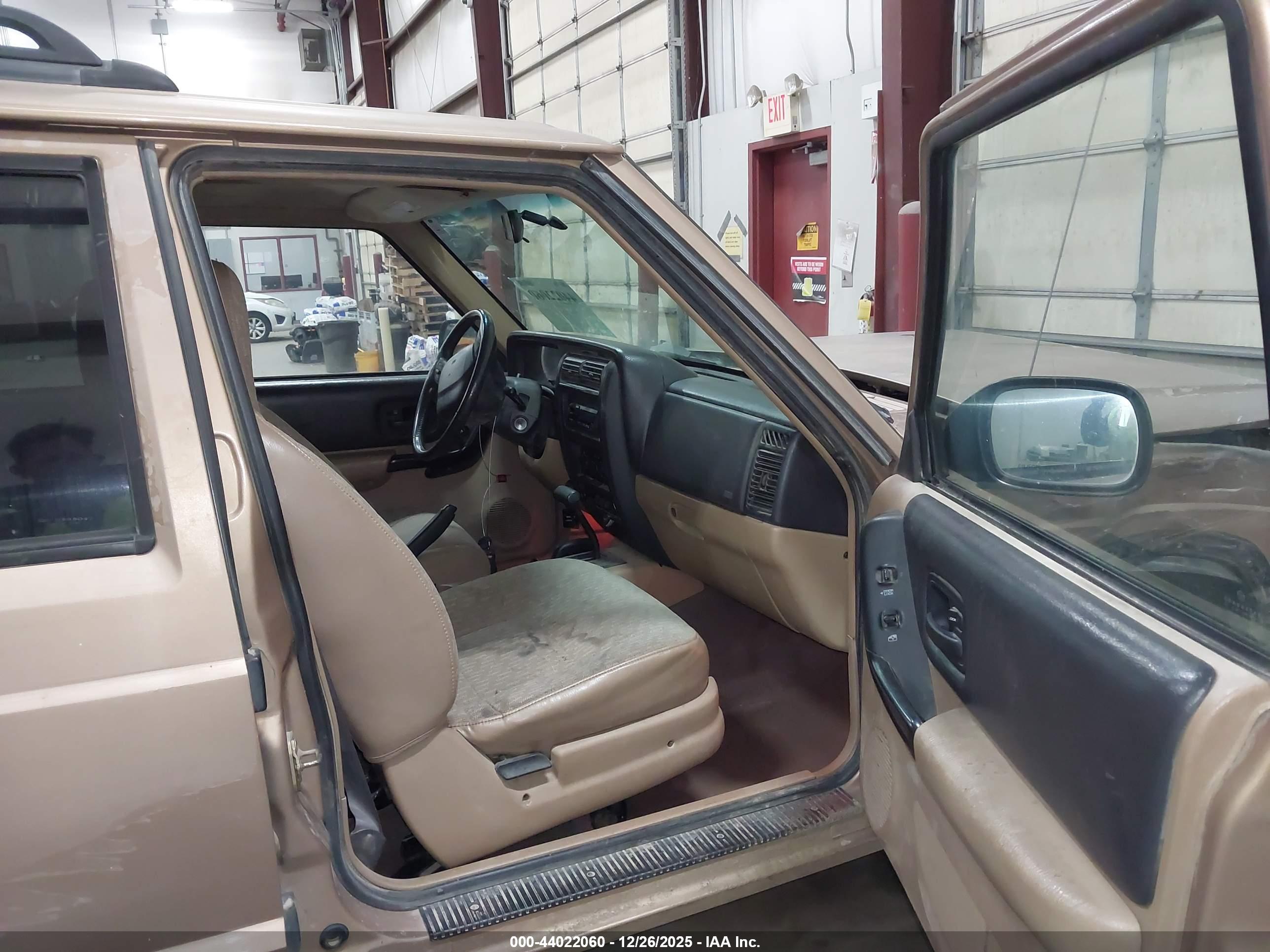 JEEP CHEROKEE image 5