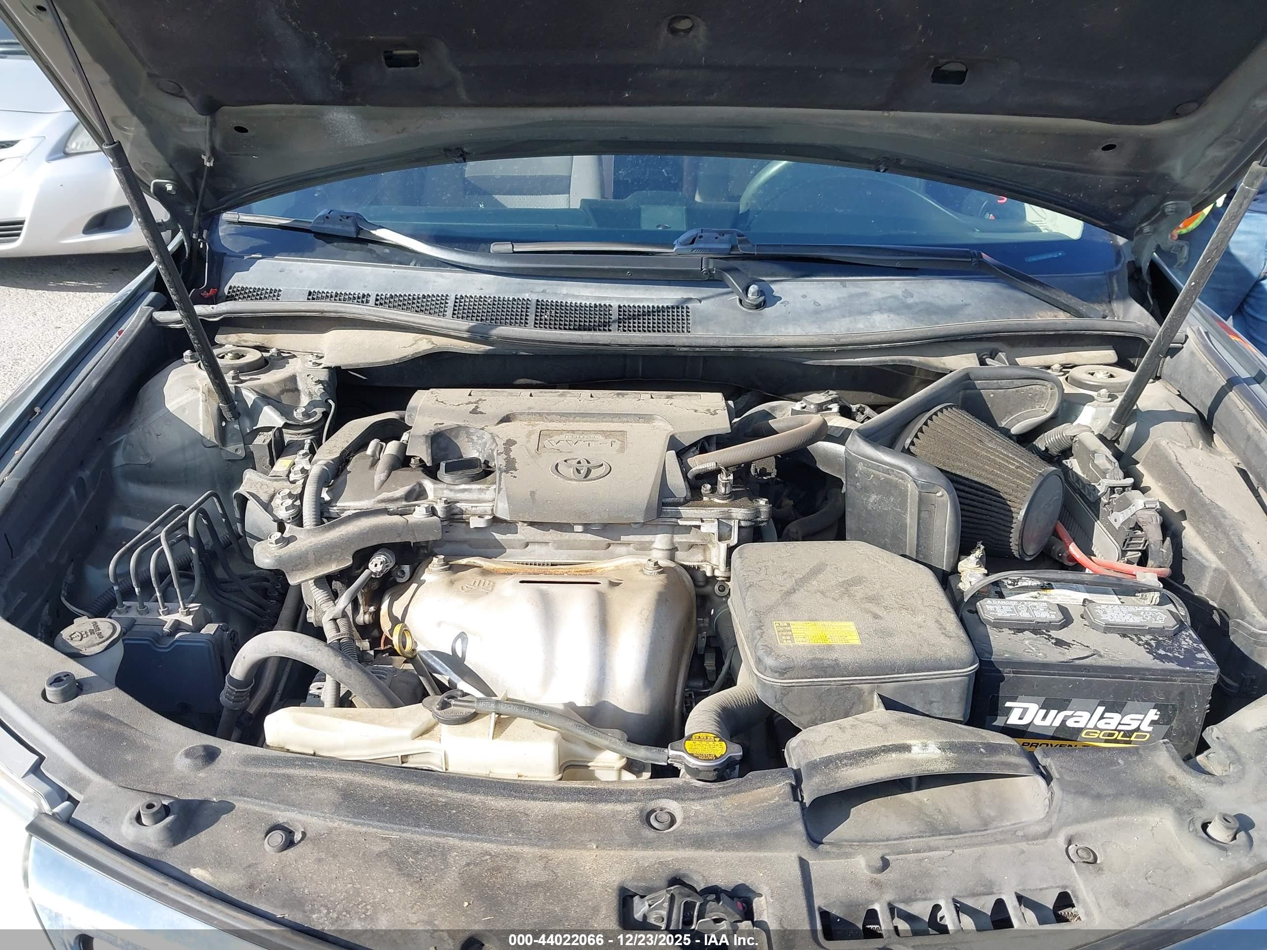 TOYOTA CAMRY image 10