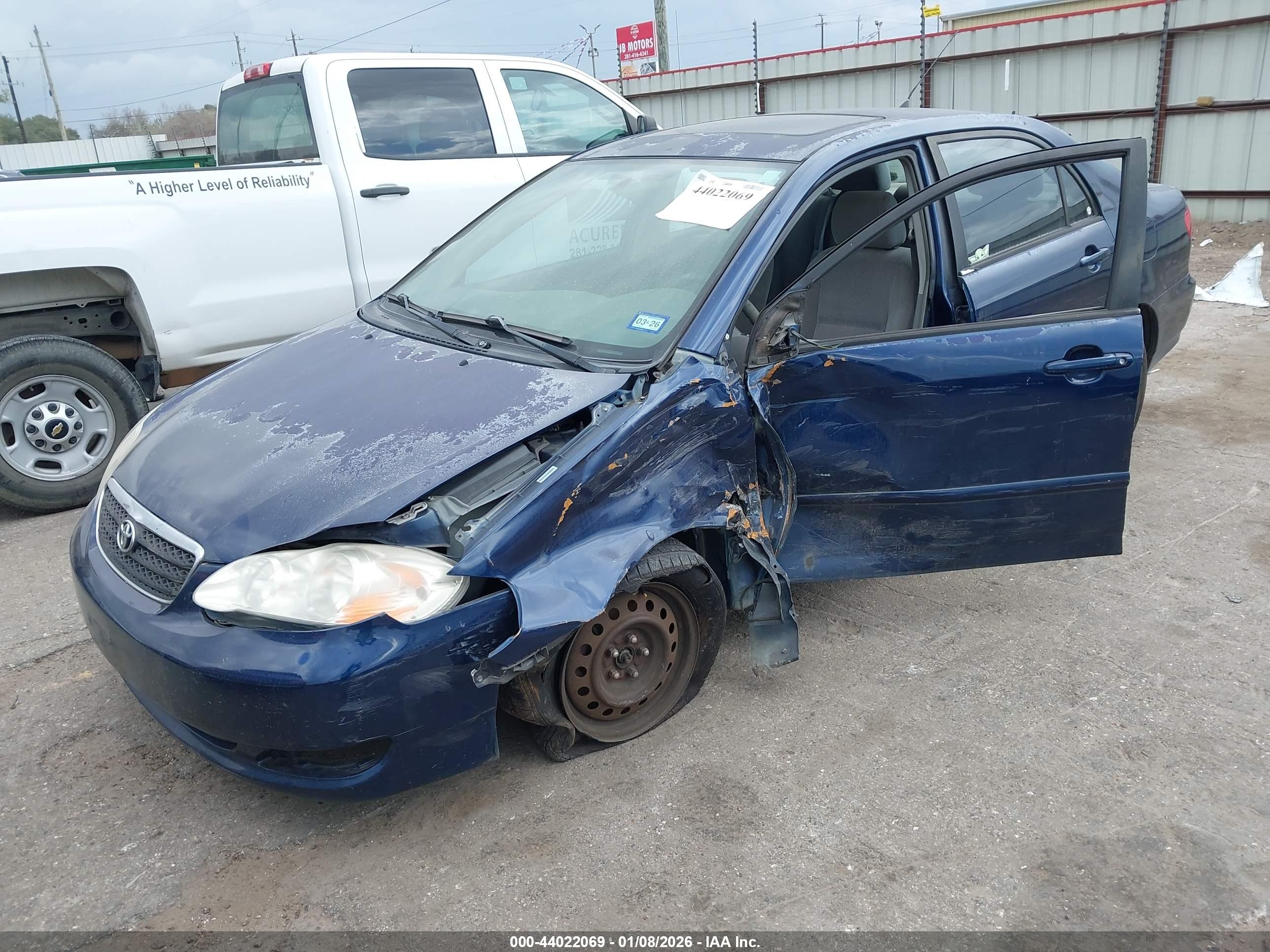 TOYOTA COROLLA image 2