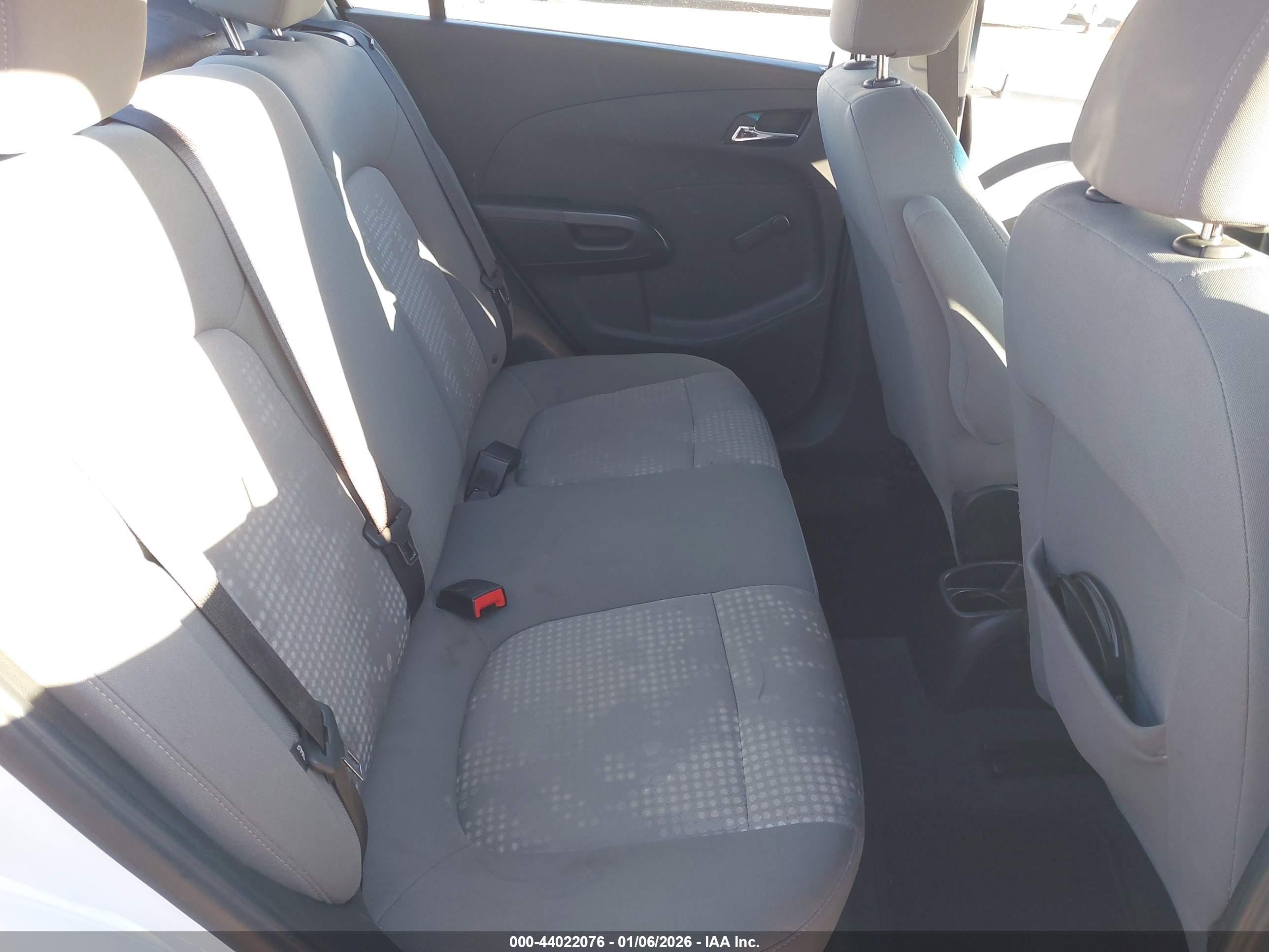 CHEVROLET SONIC image 8