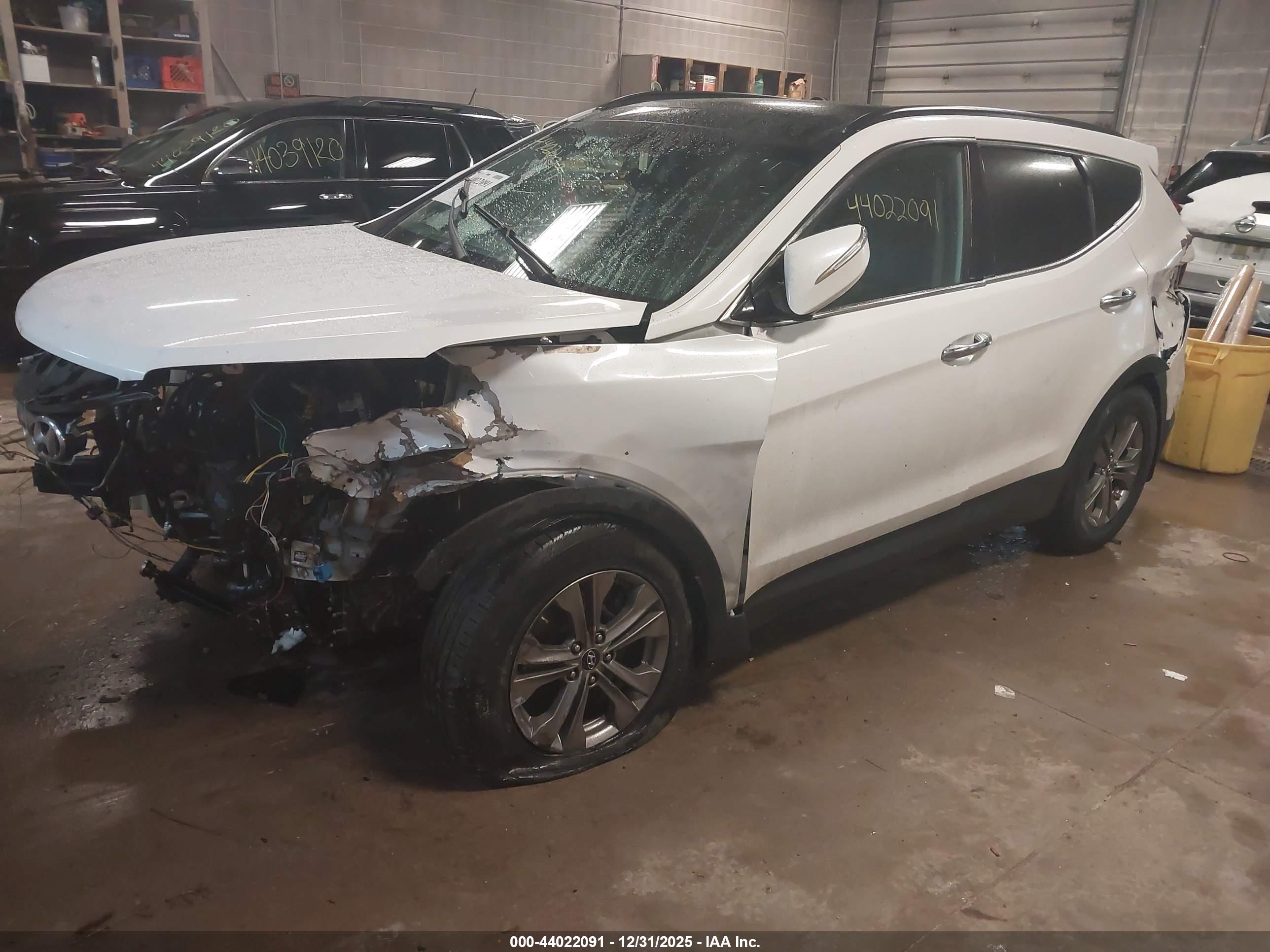 HYUNDAI SANTA image 2