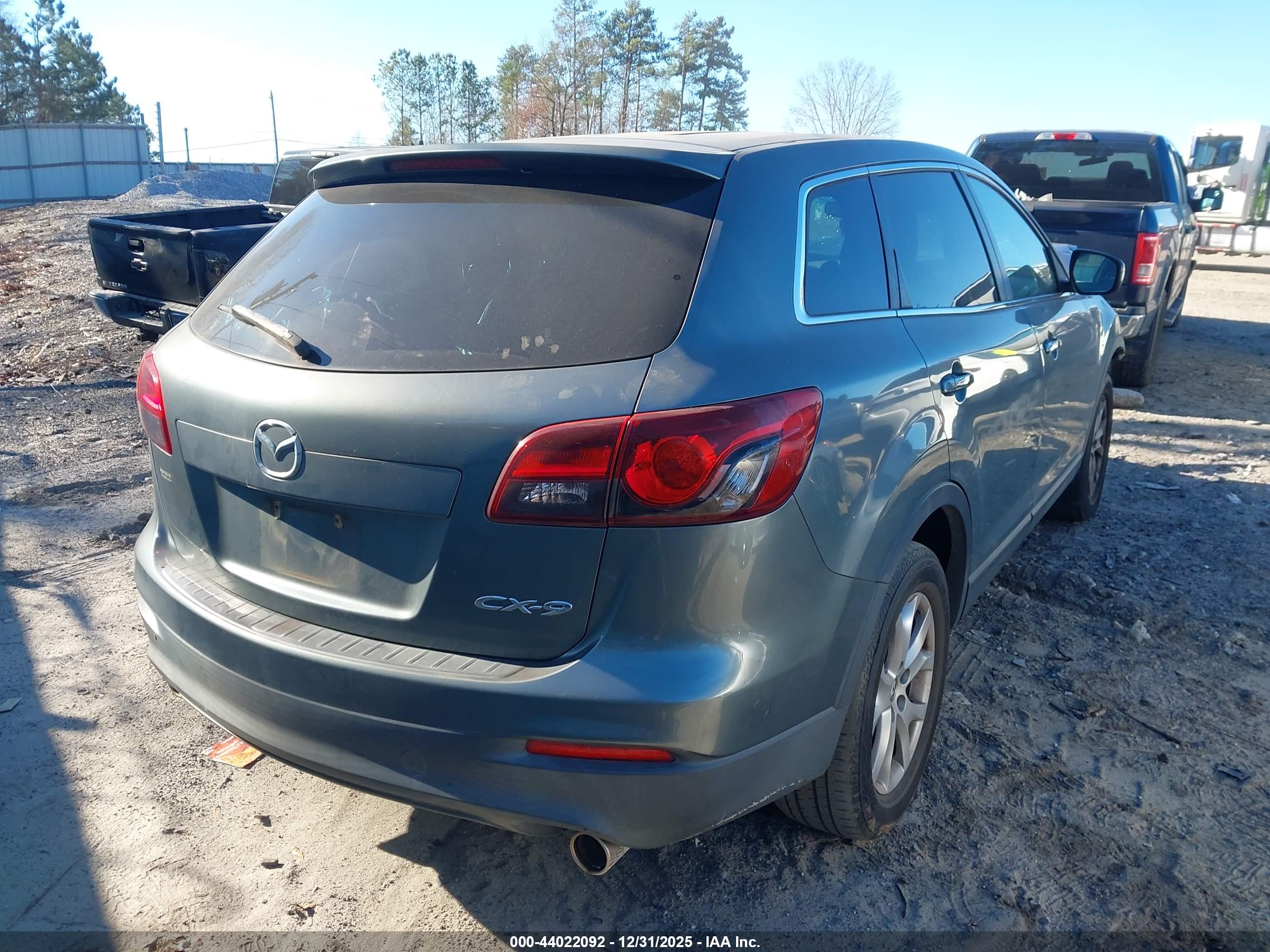 MAZDA CX-9 image 4