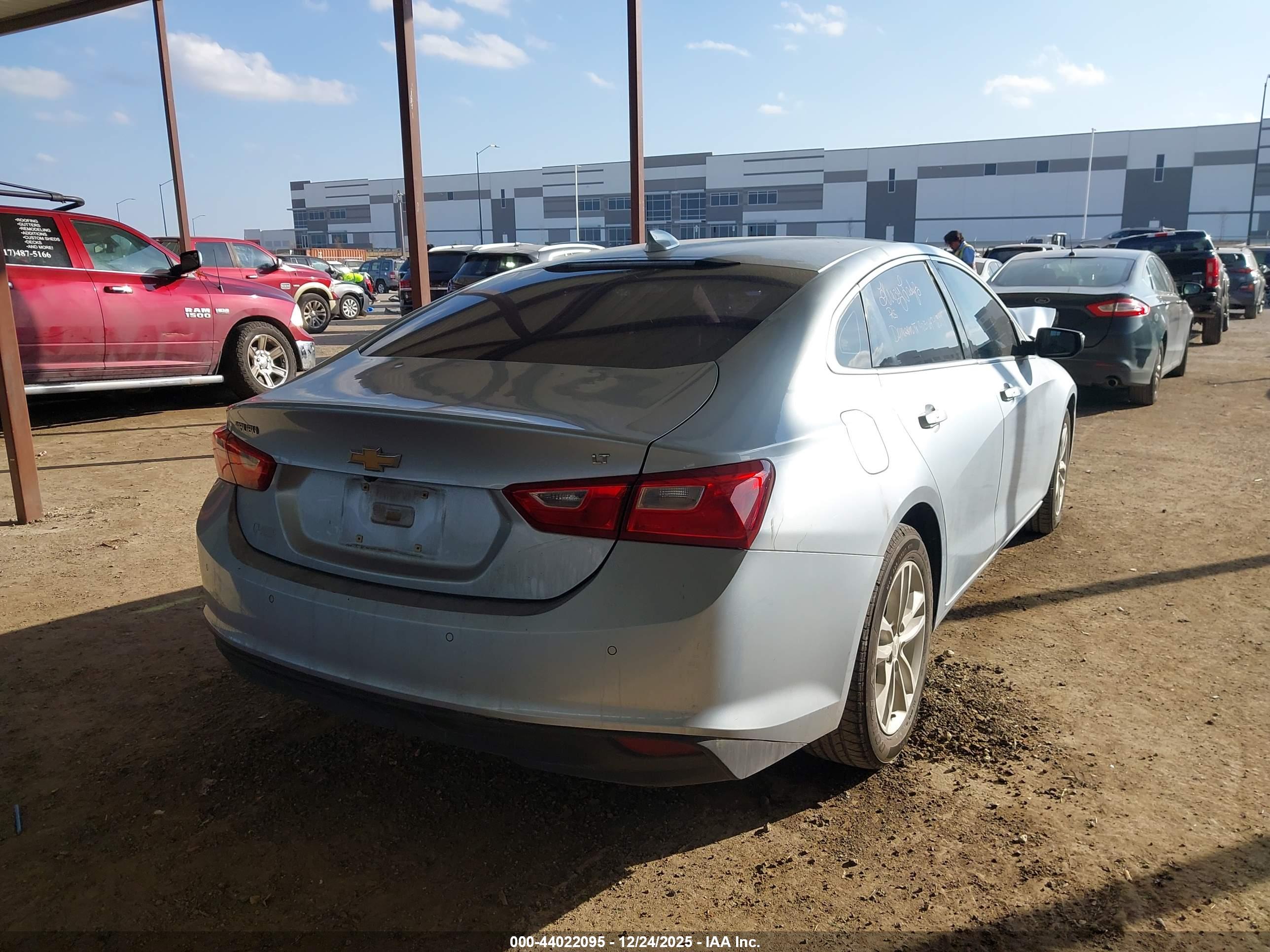CHEVROLET MALIBU image 4
