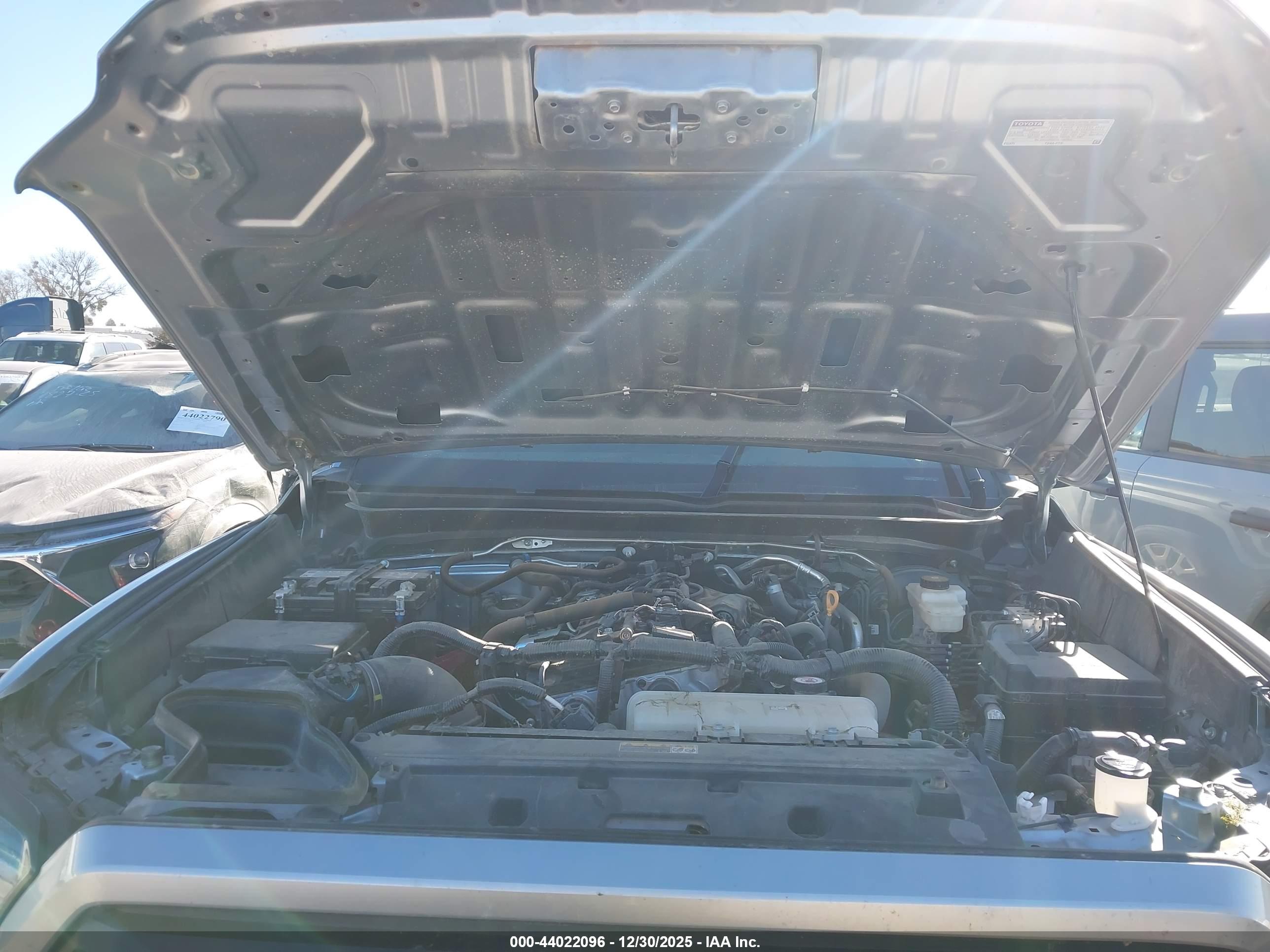 TOYOTA TACOMA image 10