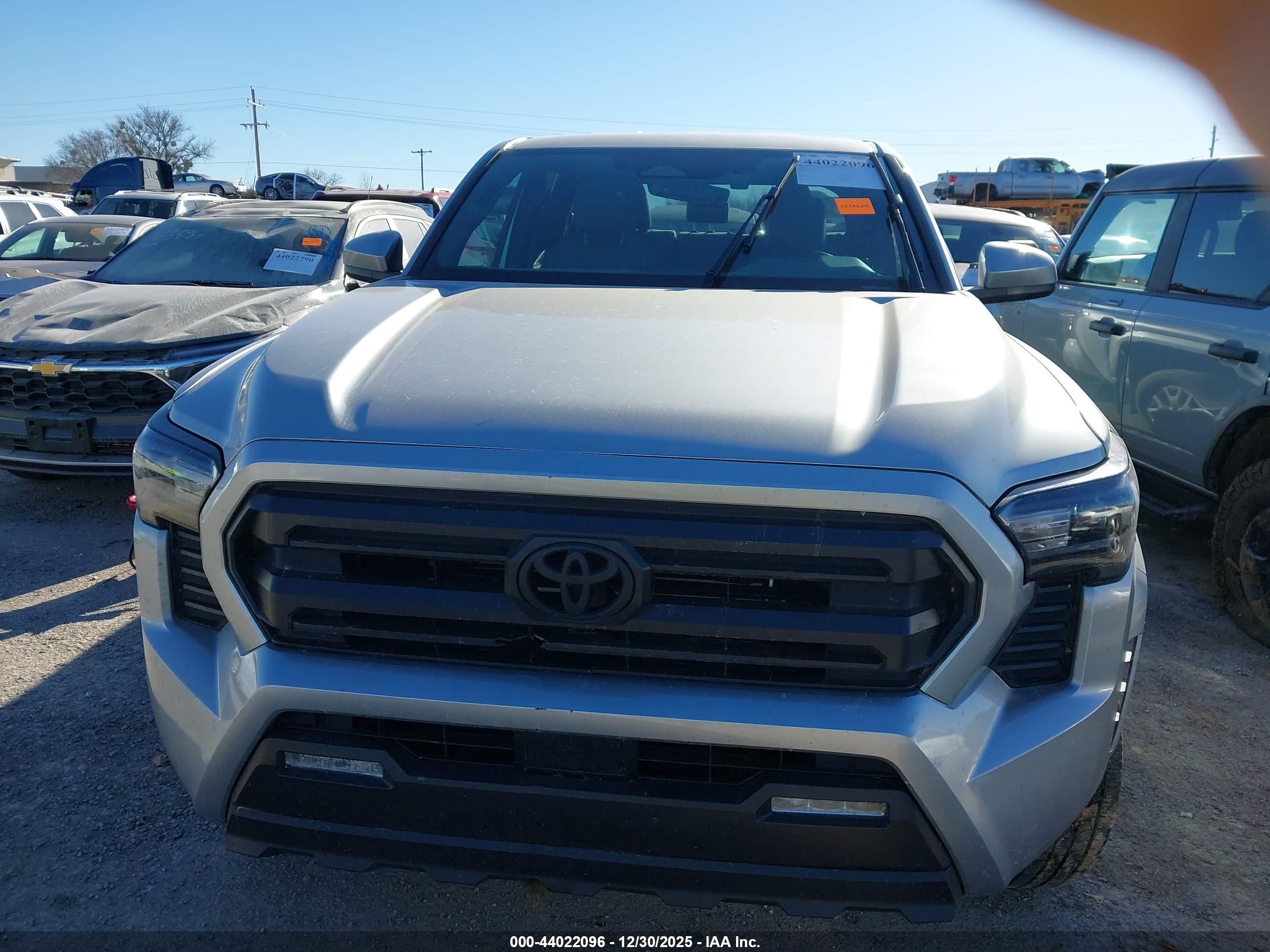 TOYOTA TACOMA image 6