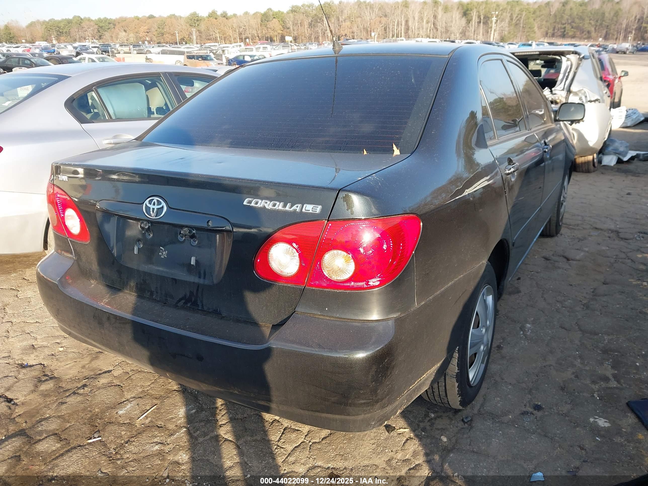 TOYOTA COROLLA image 4