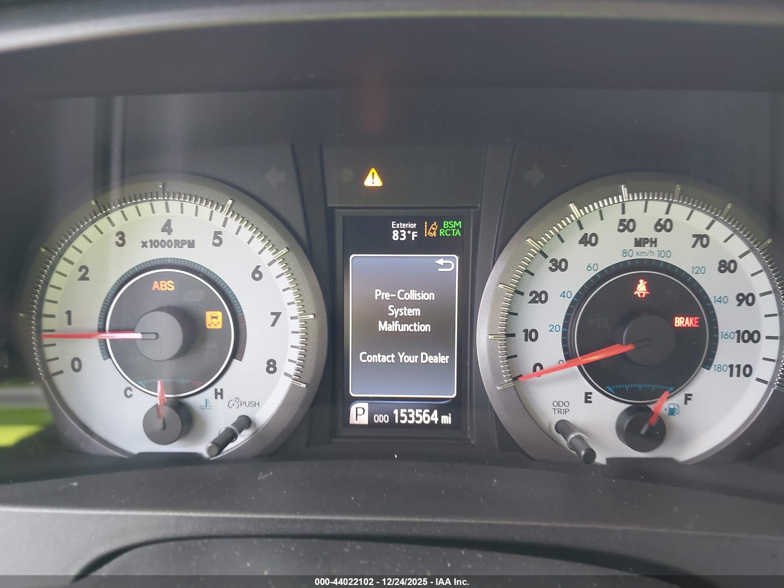 TOYOTA SIENNA image 7