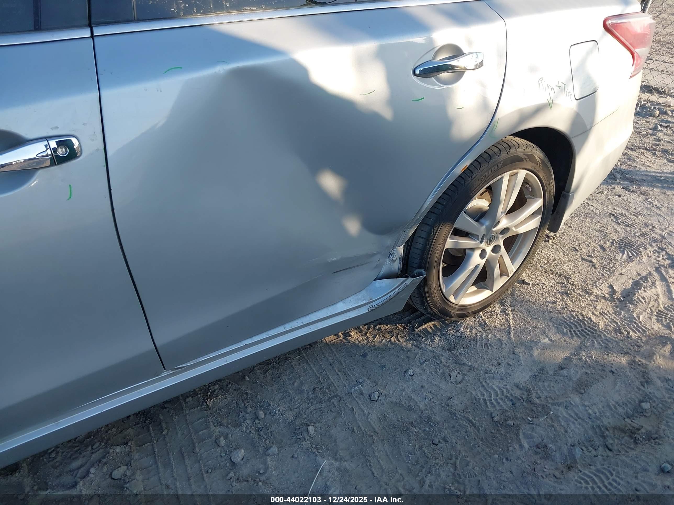 NISSAN ALTIMA image 6