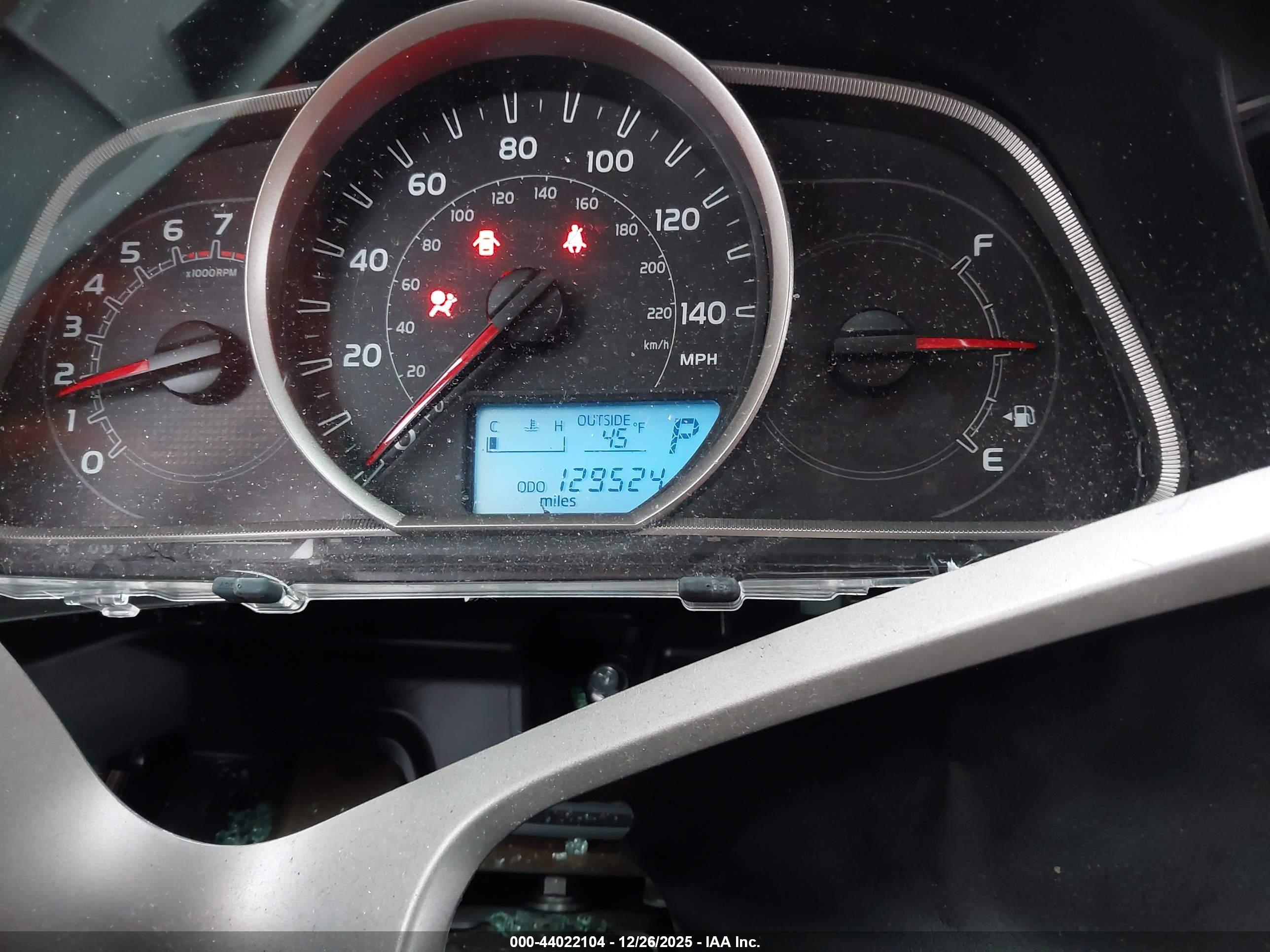 TOYOTA RAV4 image 7