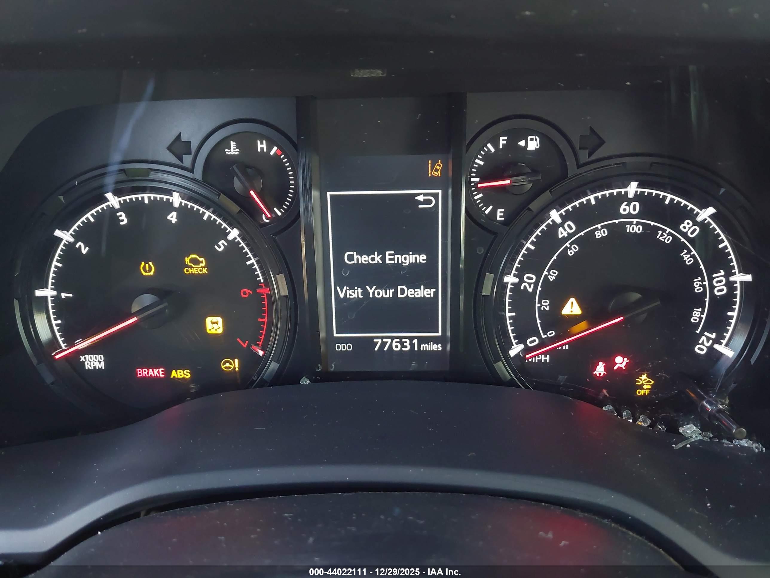 TOYOTA 4RUNNER image 7