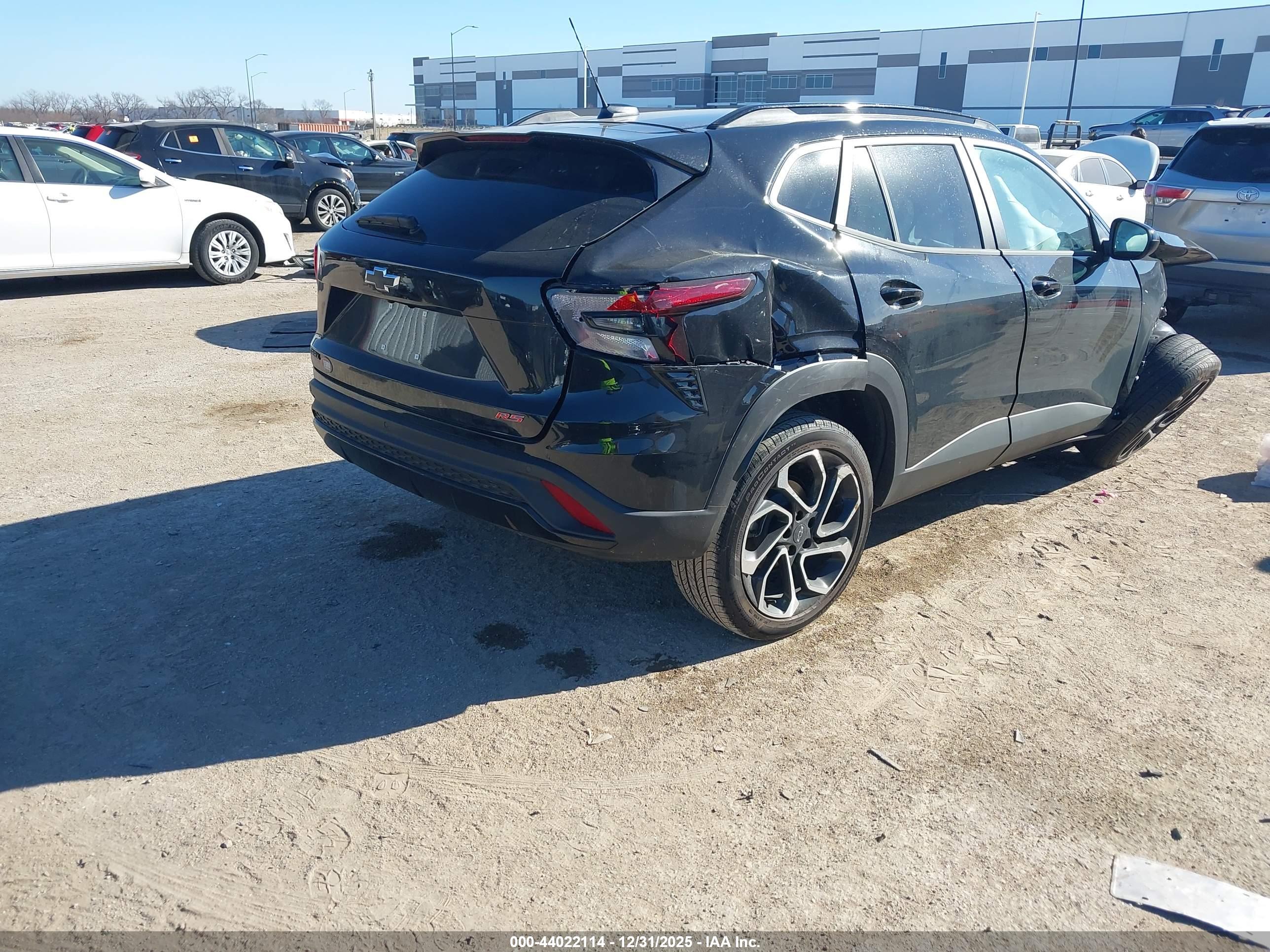 CHEVROLET TRAX image 4