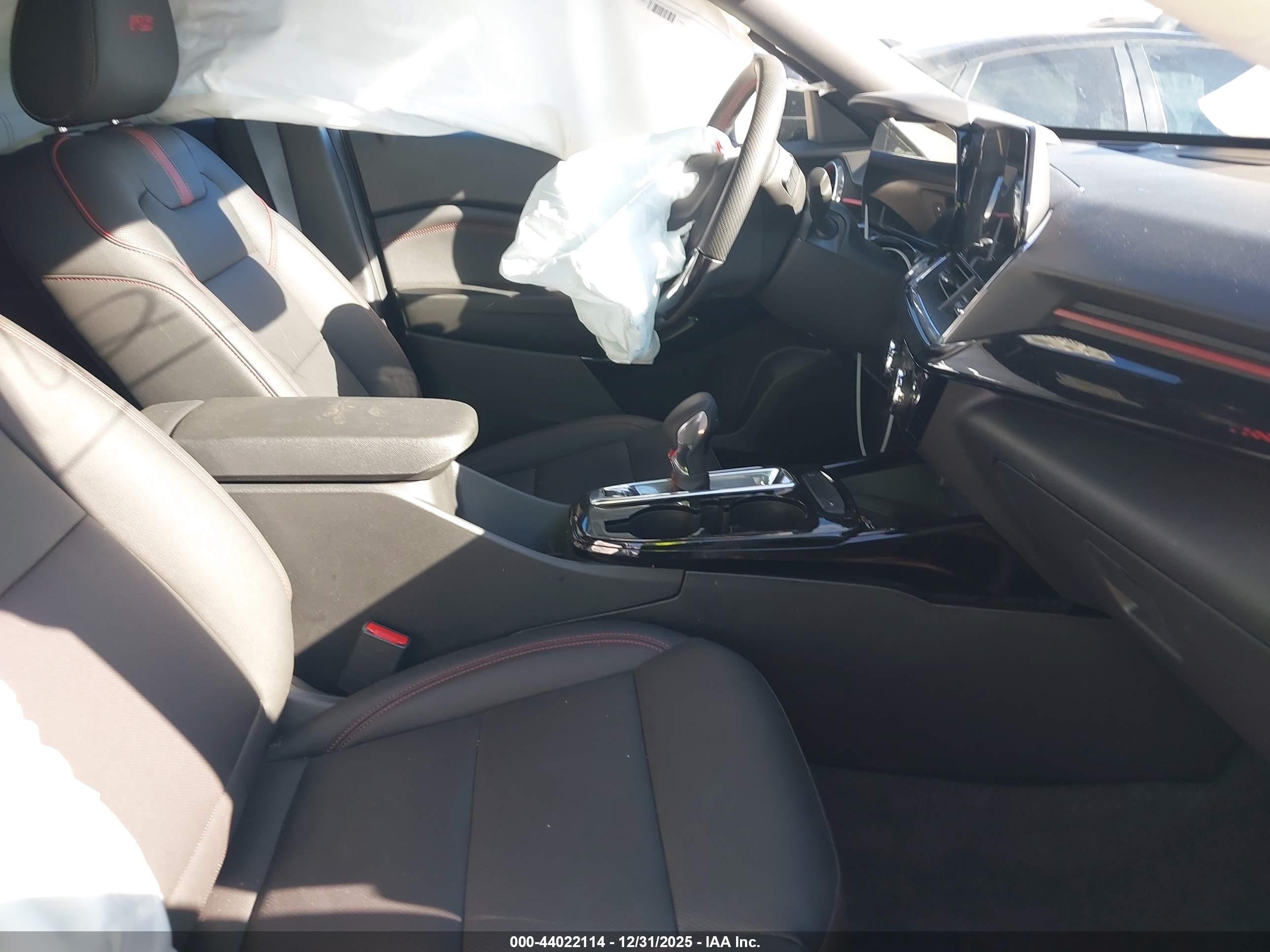 CHEVROLET TRAX image 5