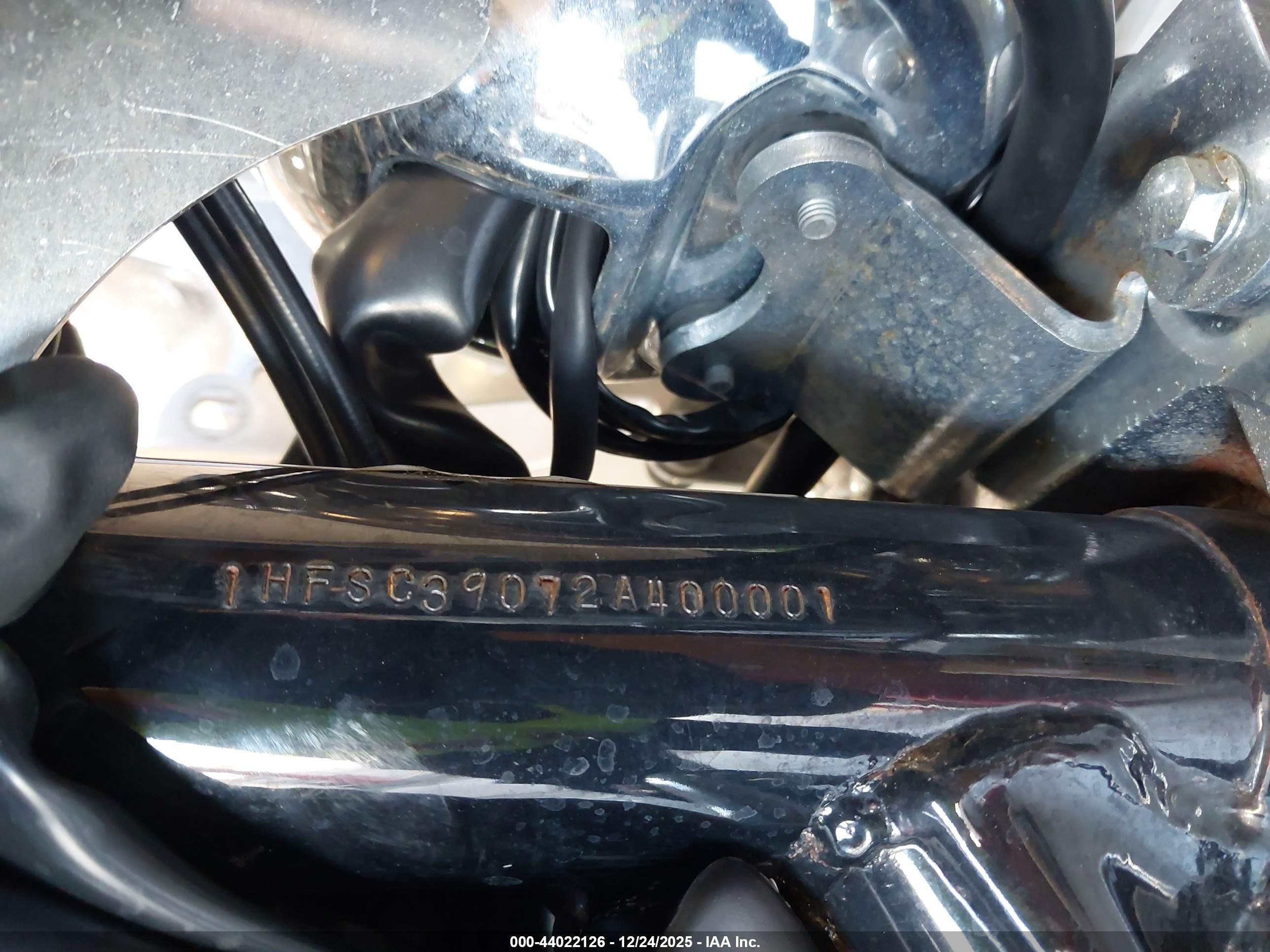 HONDA VT1100 image 10