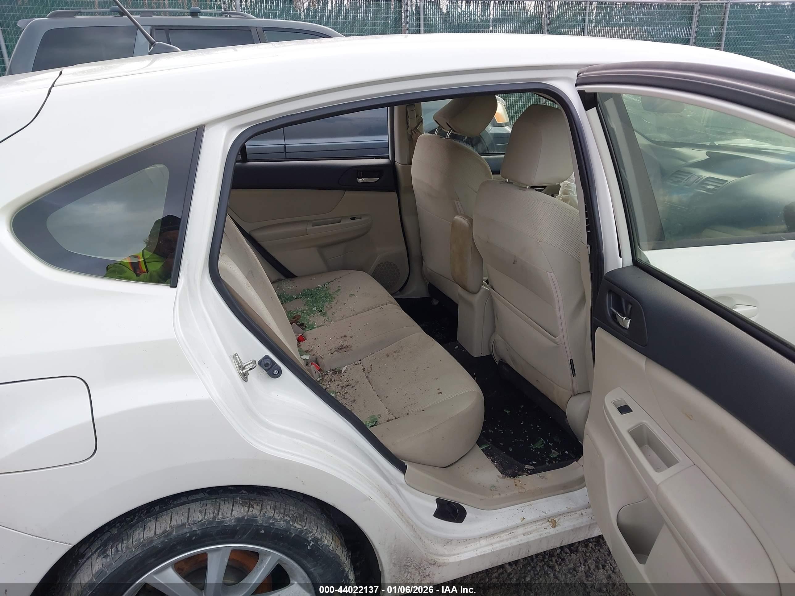 SUBARU IMPREZA image 8