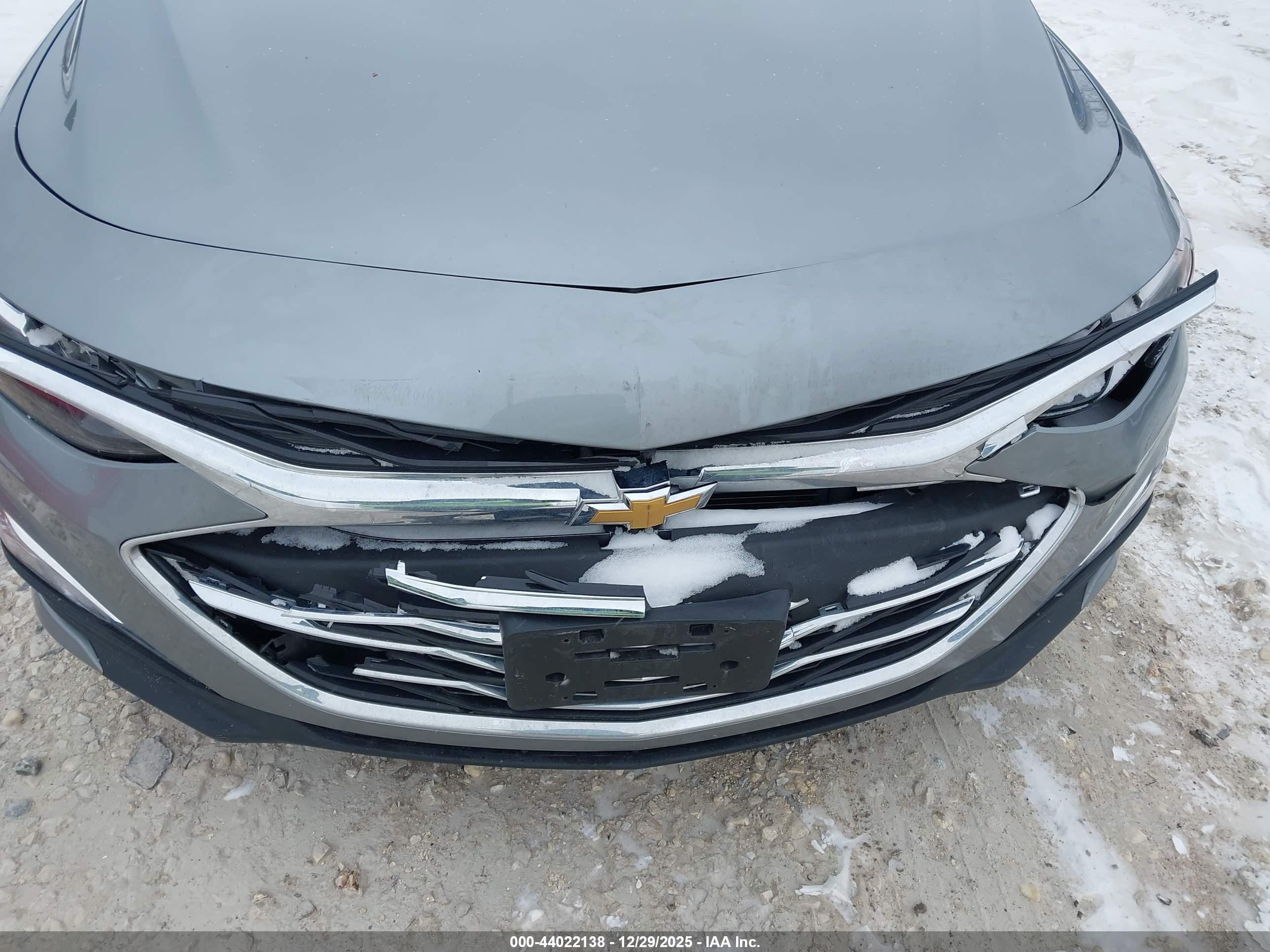 CHEVROLET MALIBU image 6