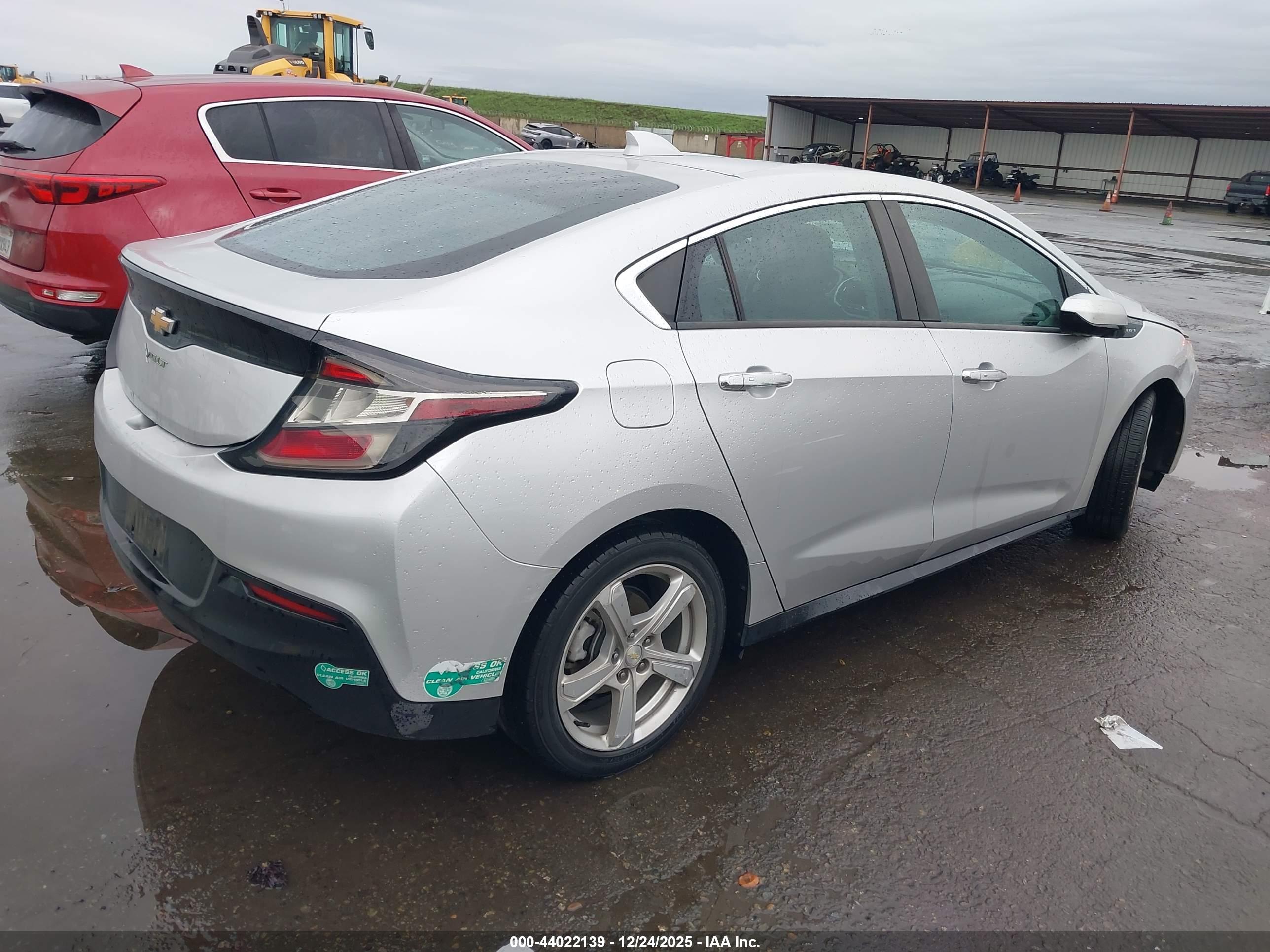 CHEVROLET VOLT image 4