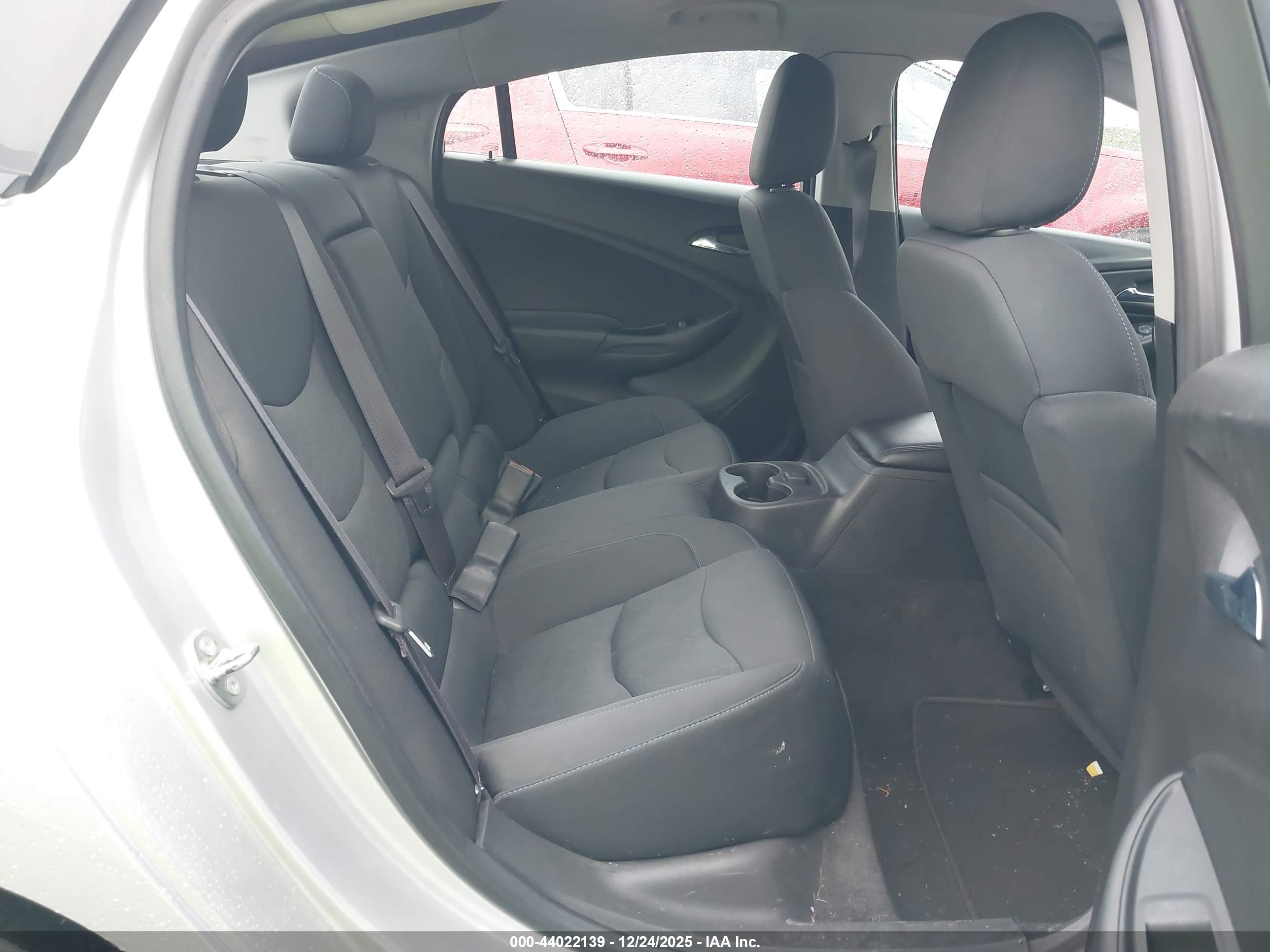 CHEVROLET VOLT image 8