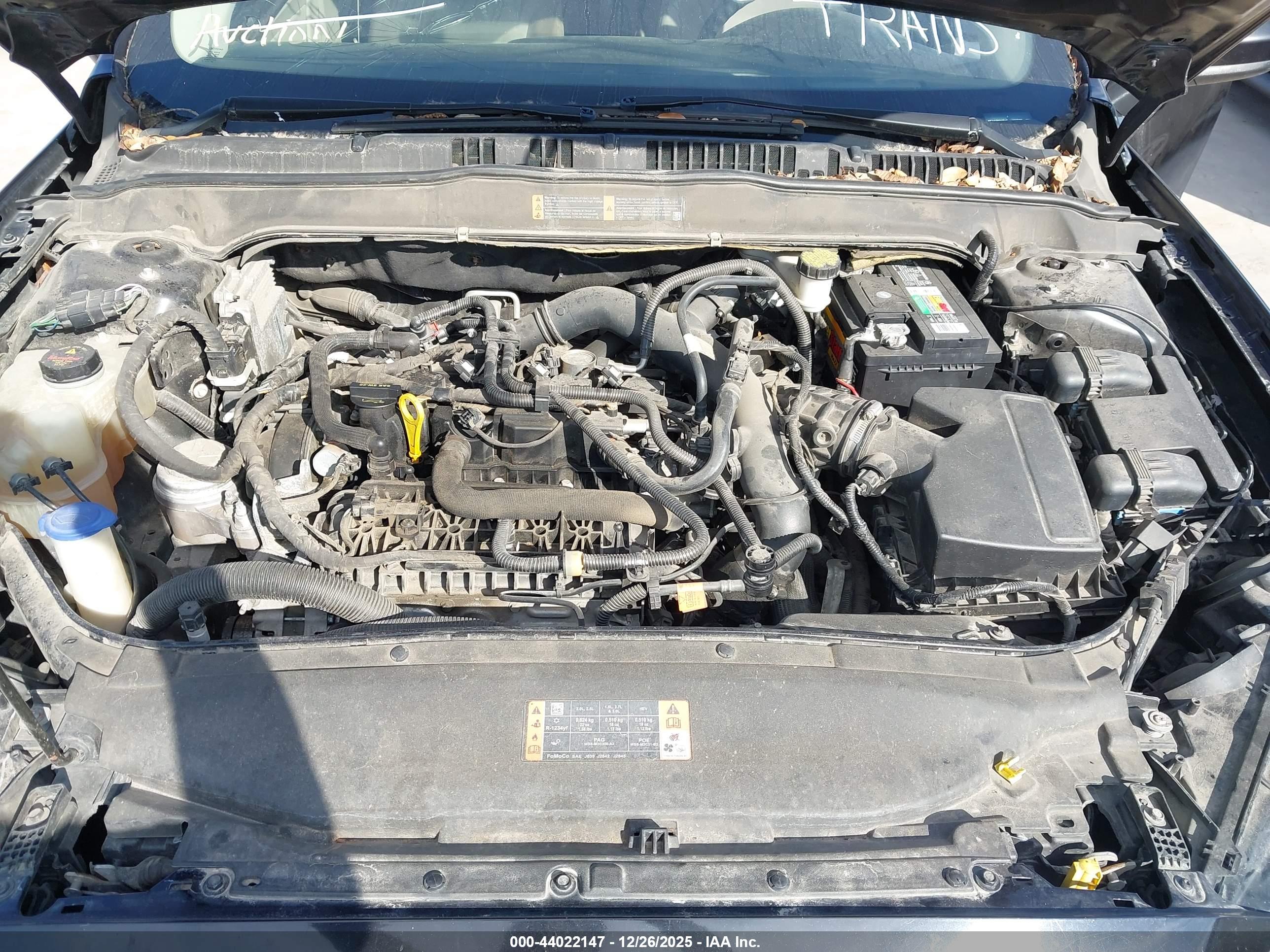 FORD FUSION image 10