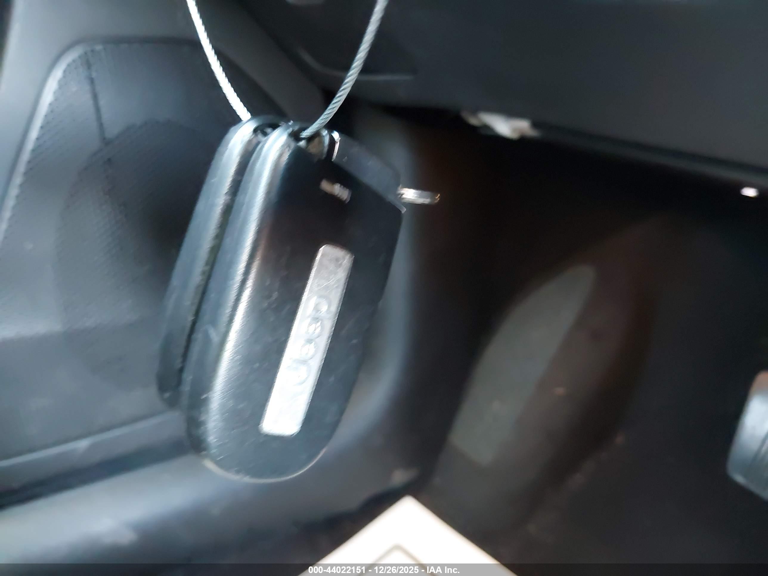JEEP CHEROKEE image 11