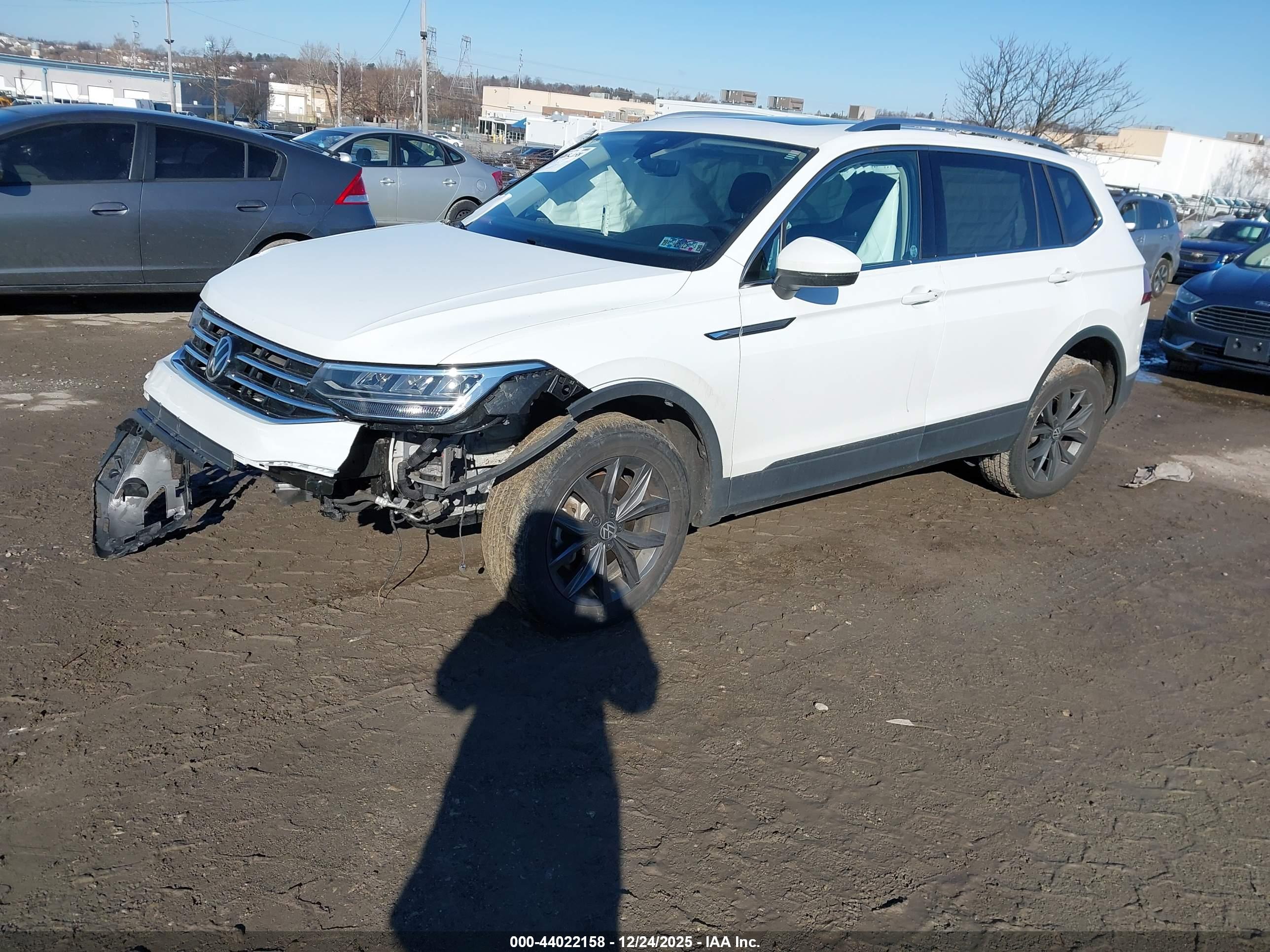 VOLKSWAGEN TIGUAN image 2
