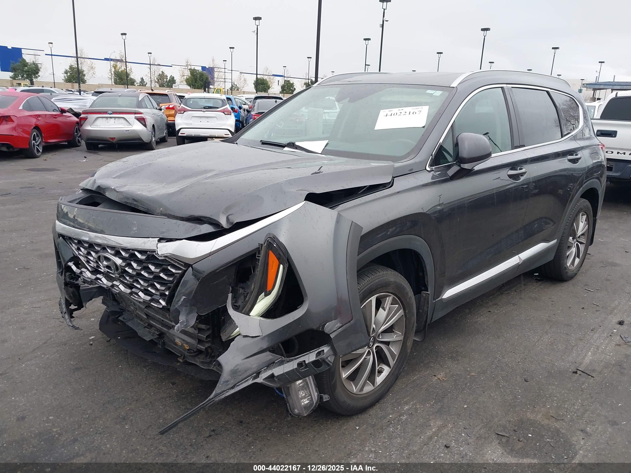 HYUNDAI SANTA image 2