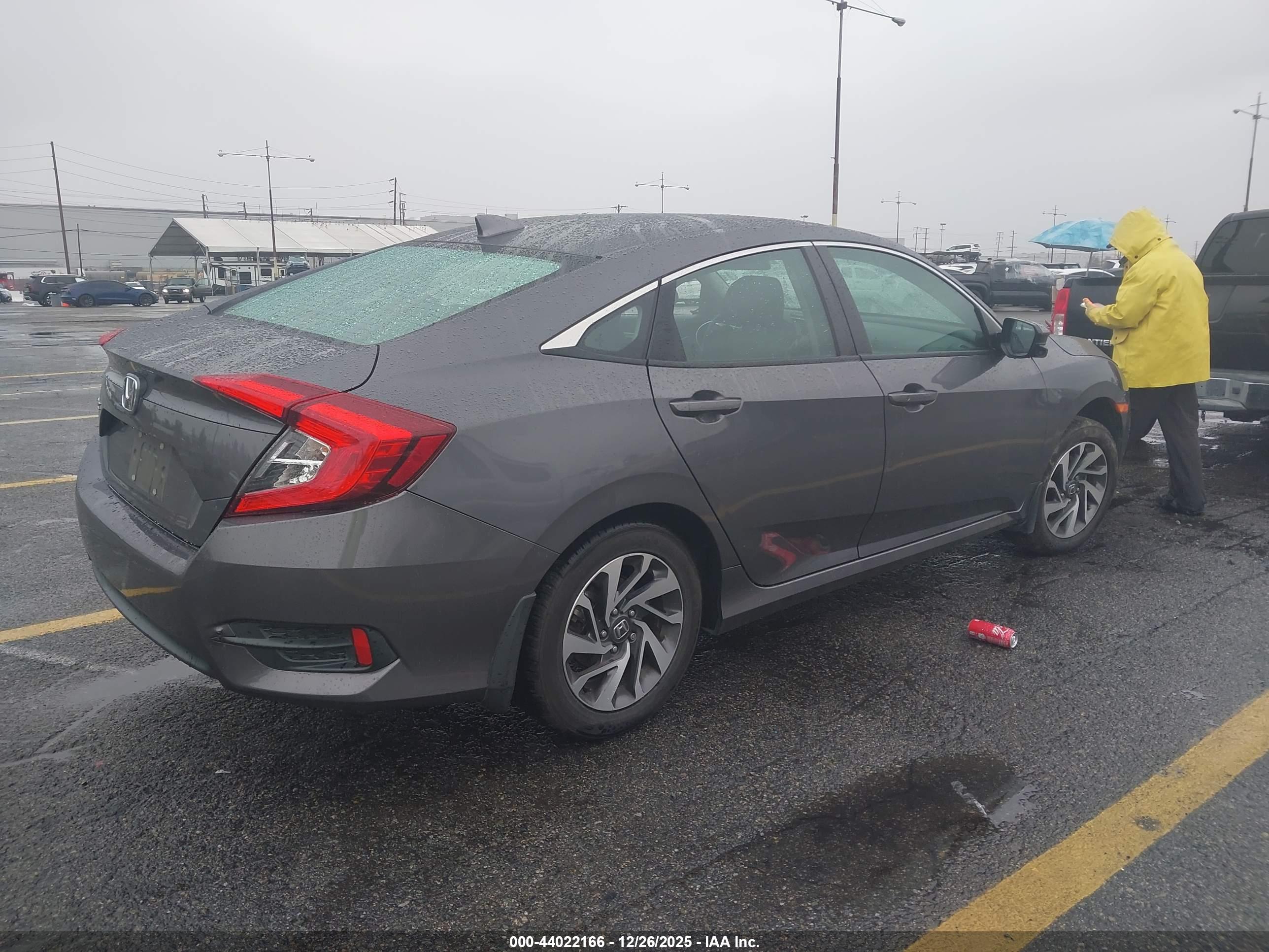 HONDA CIVIC image 4