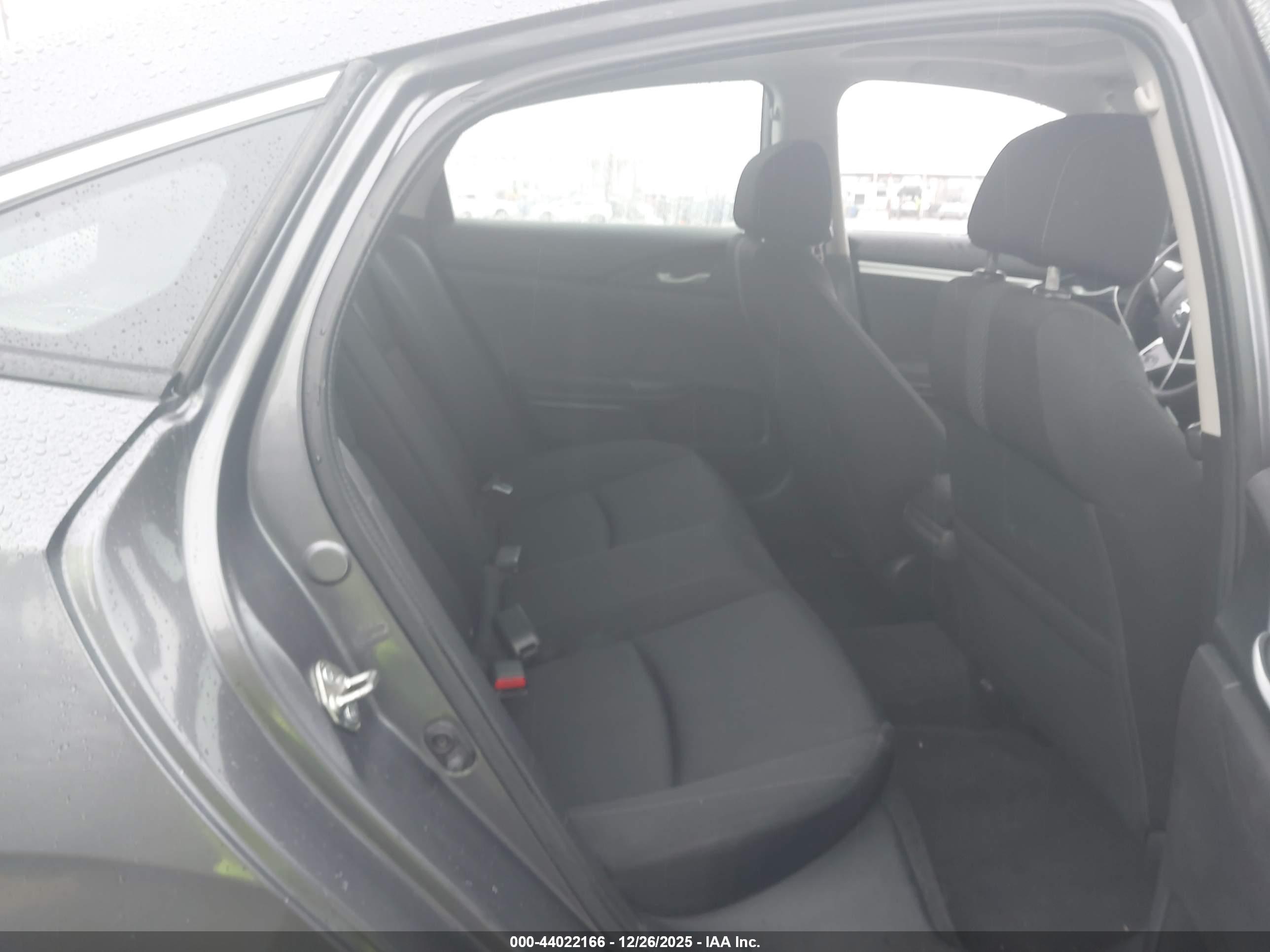 HONDA CIVIC image 8