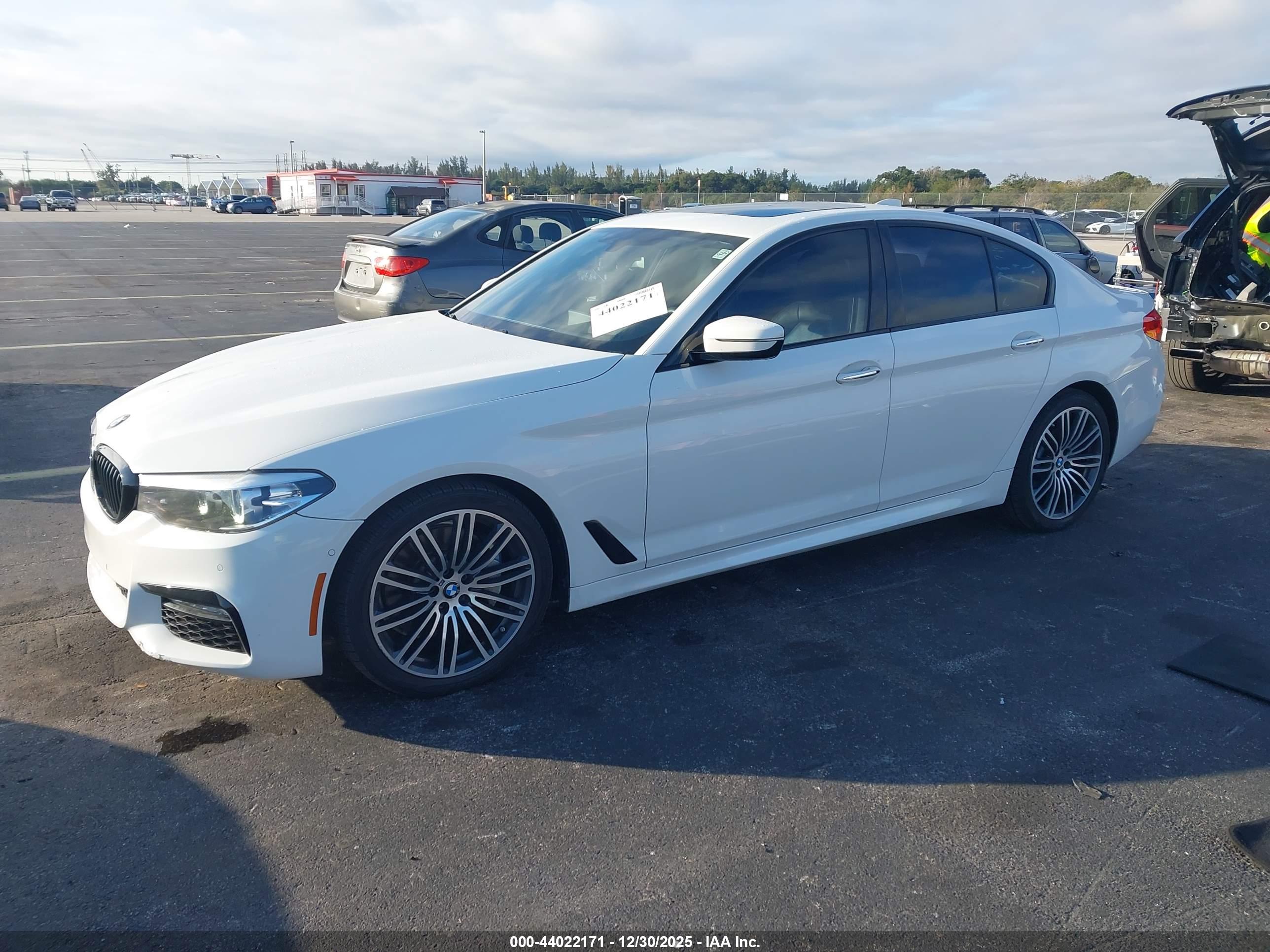 BMW 540I image 2