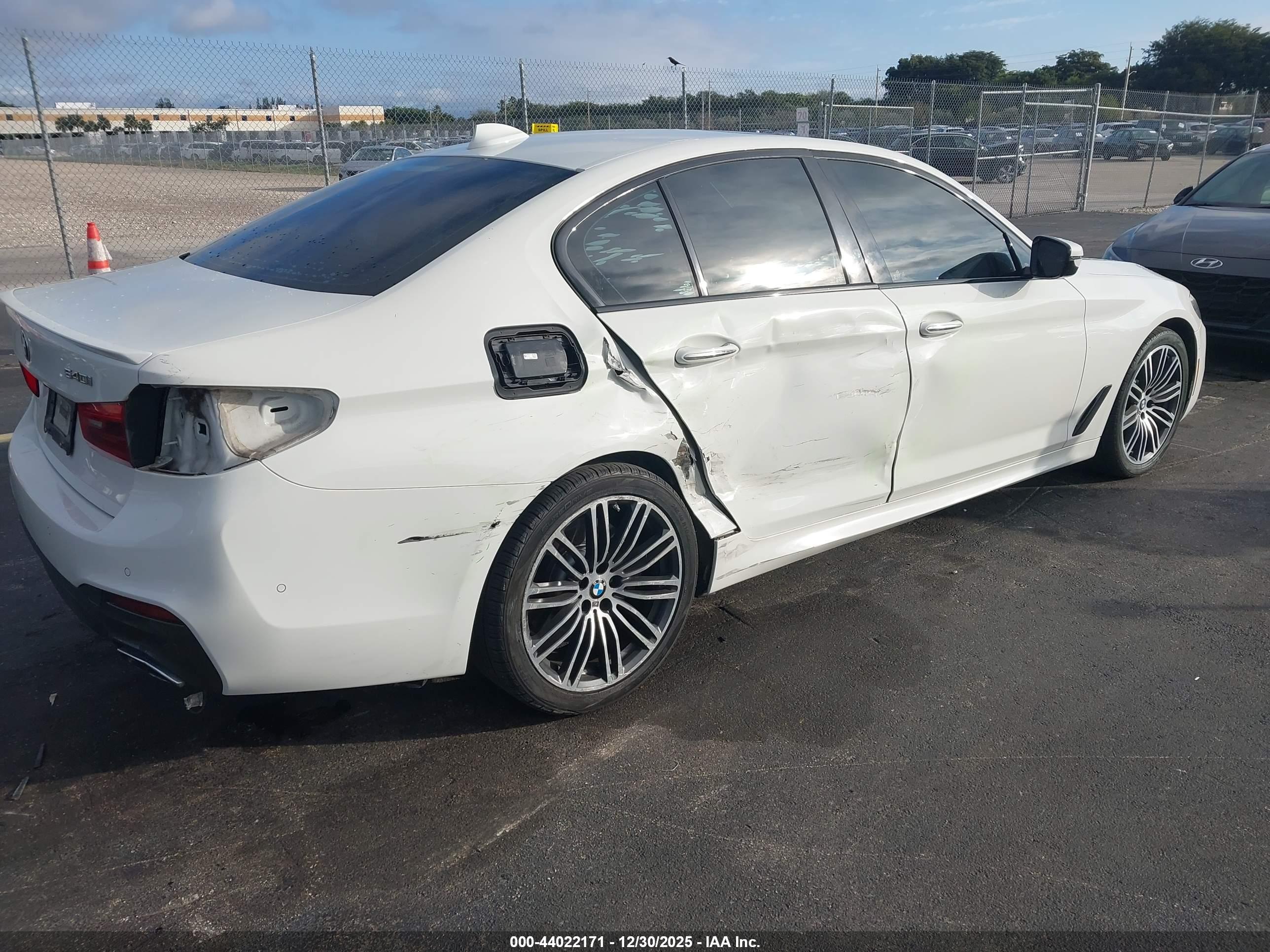 BMW 540I image 6