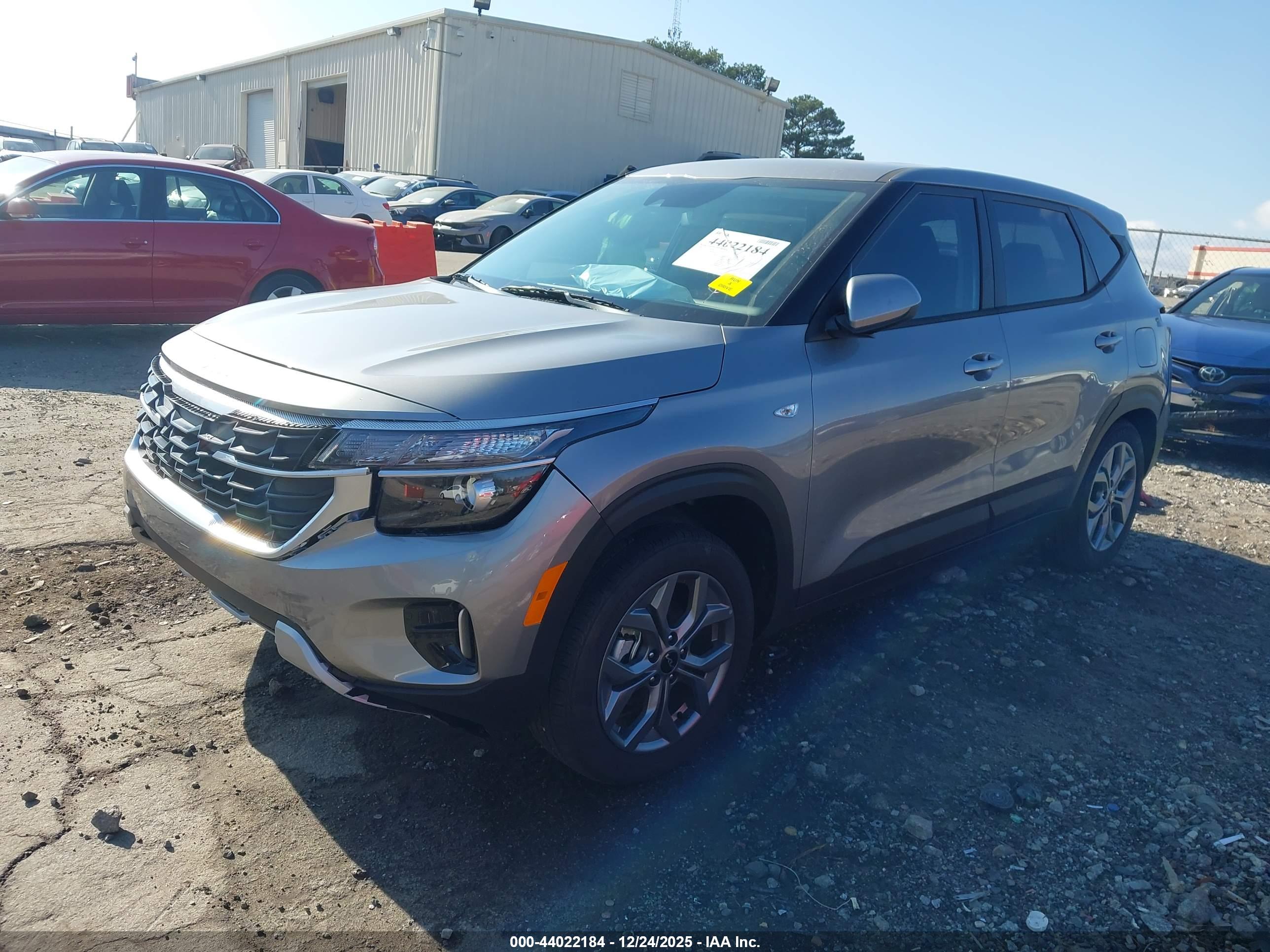 KIA SELTOS image 2
