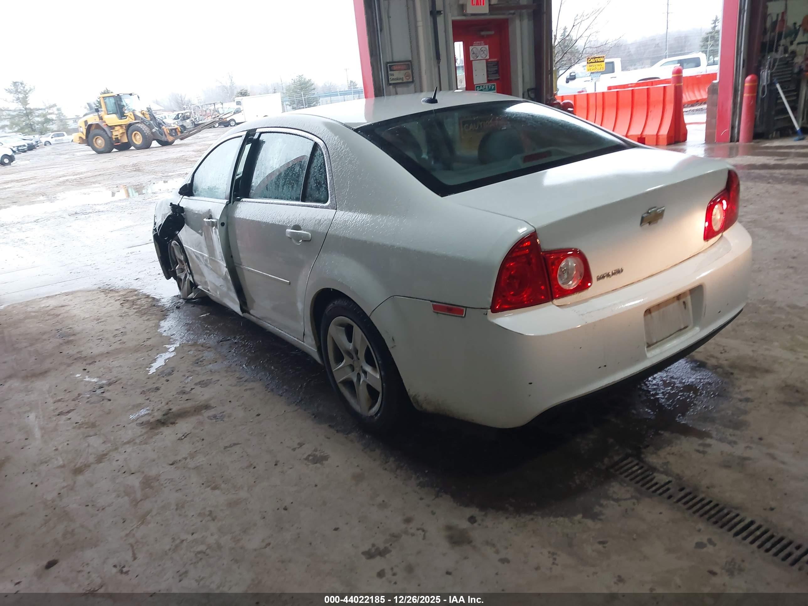 CHEVROLET MALIBU image 3