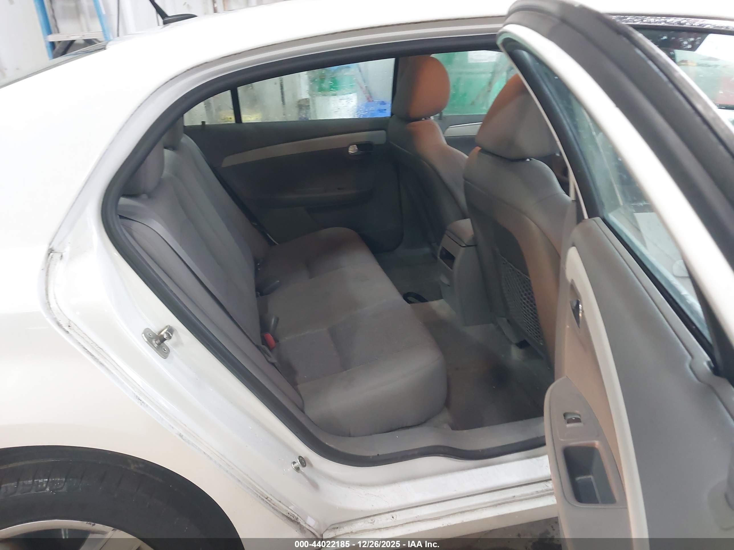 CHEVROLET MALIBU image 8