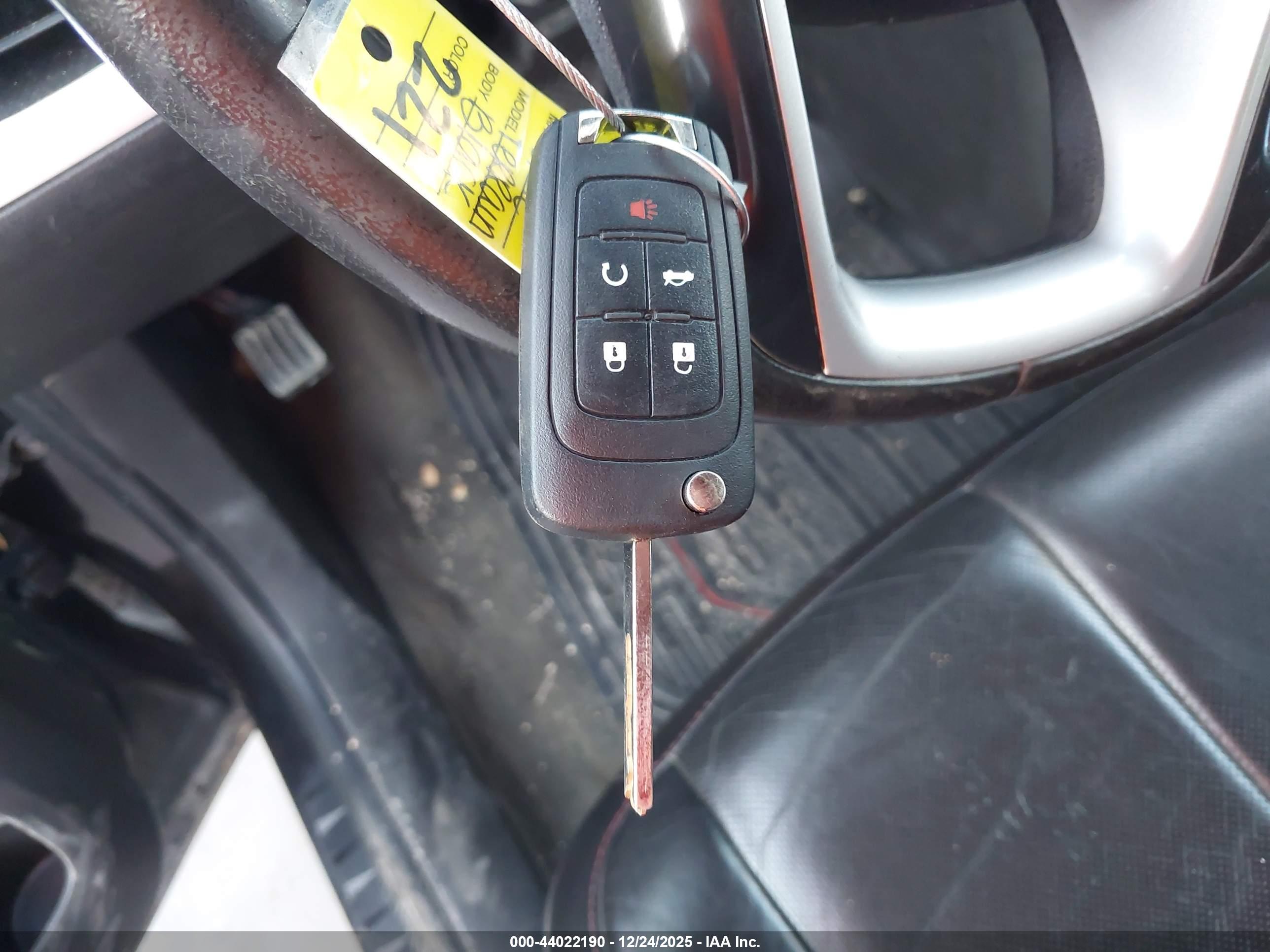 GMC TERRAIN image 11