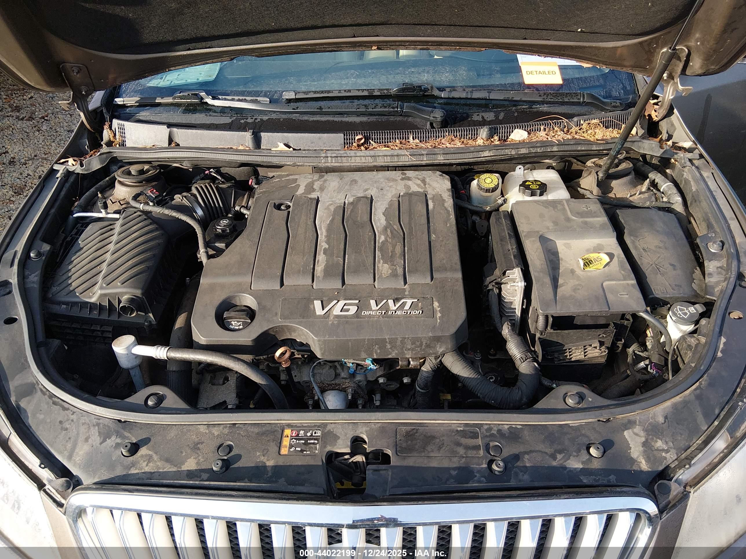 BUICK LACROSSE image 10