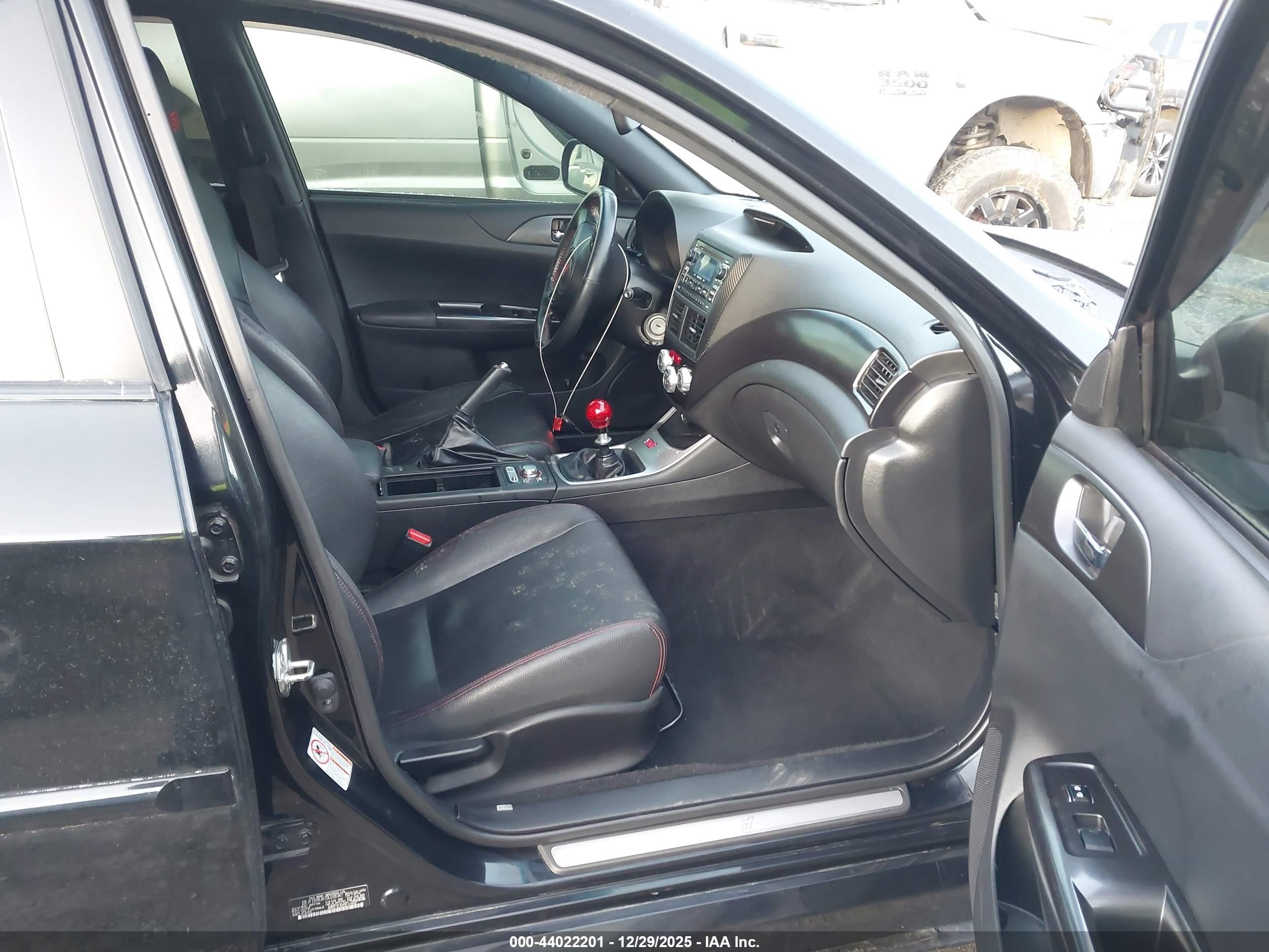 SUBARU IMPREZA image 5
