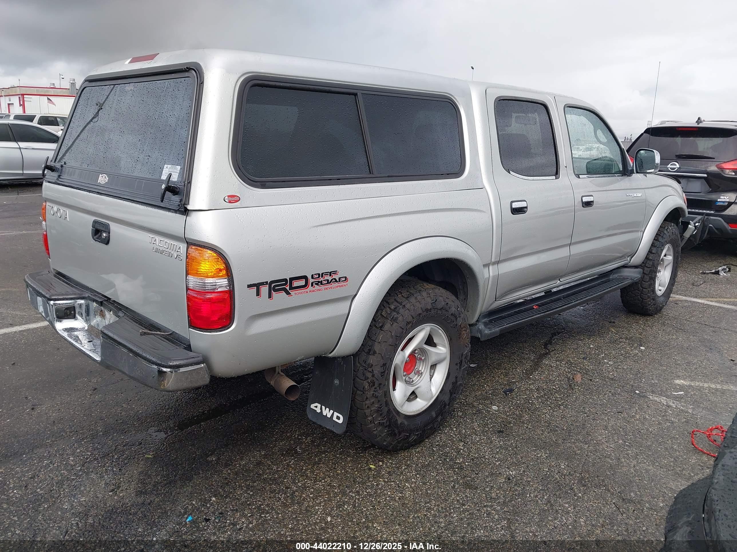 TOYOTA TACOMA image 4
