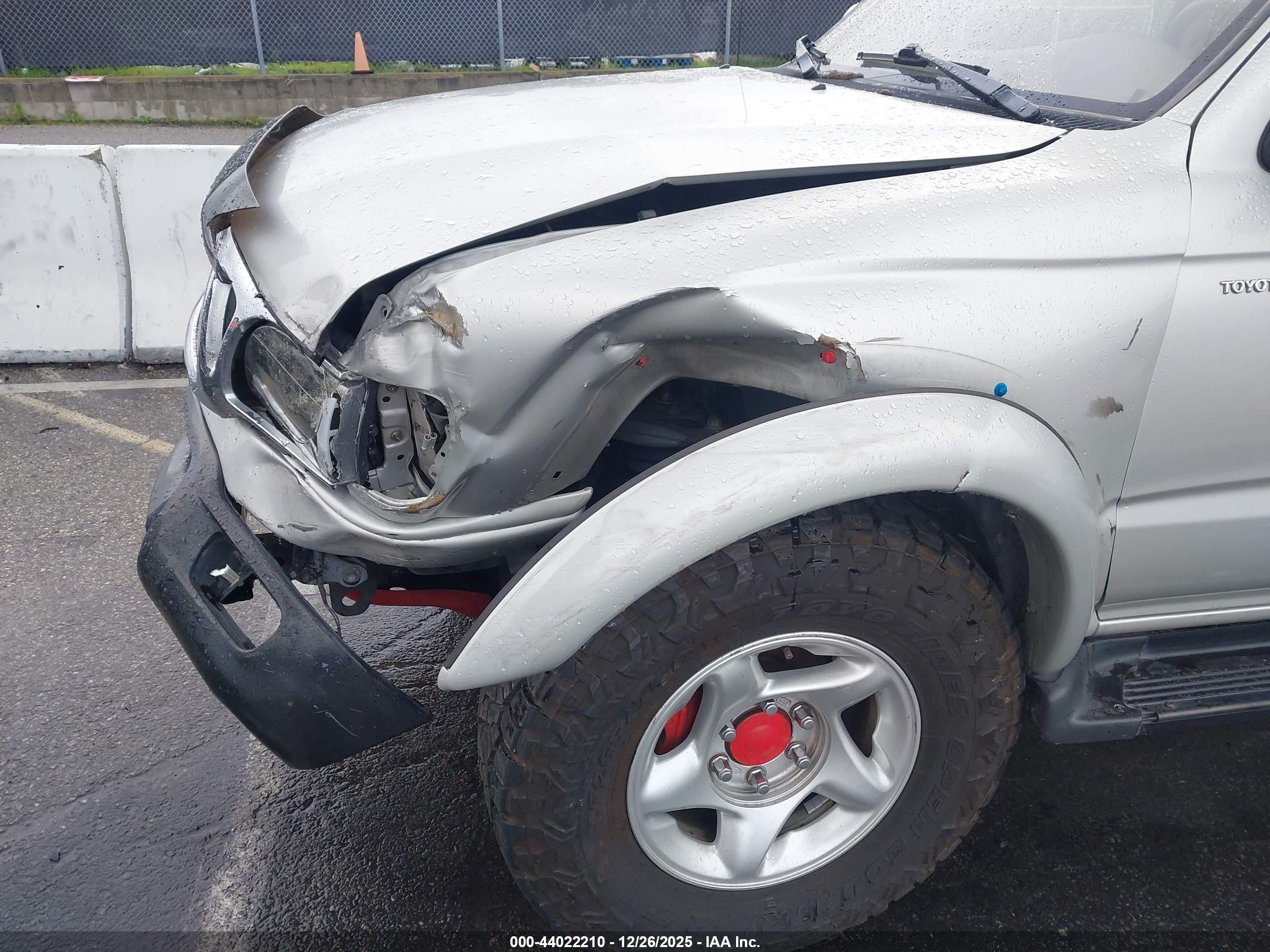 TOYOTA TACOMA image 6