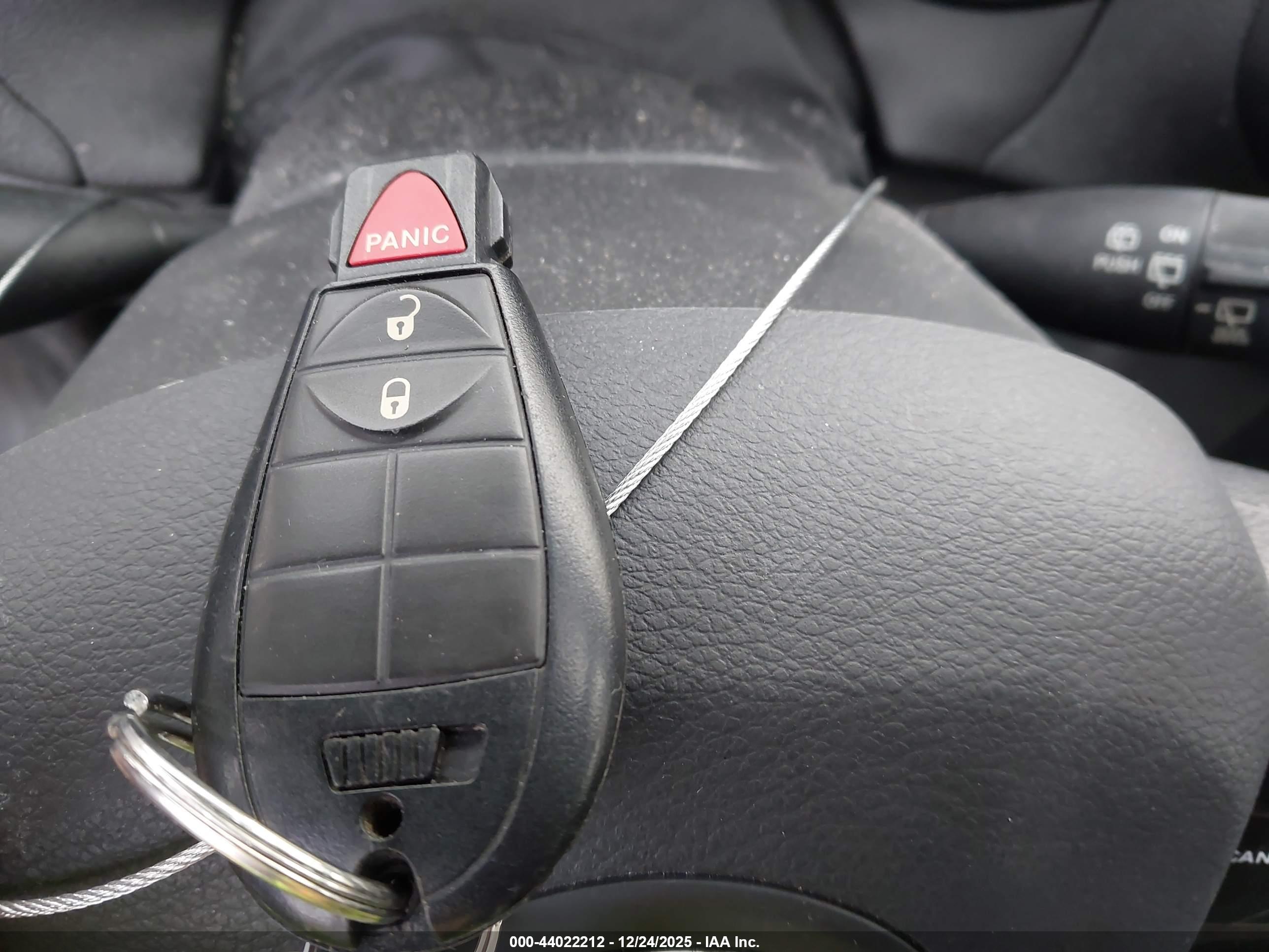 JEEP CHEROKEE image 11