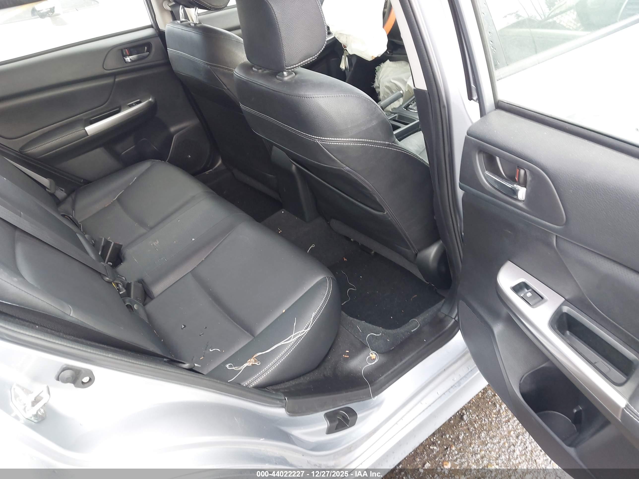 SUBARU IMPREZA image 8