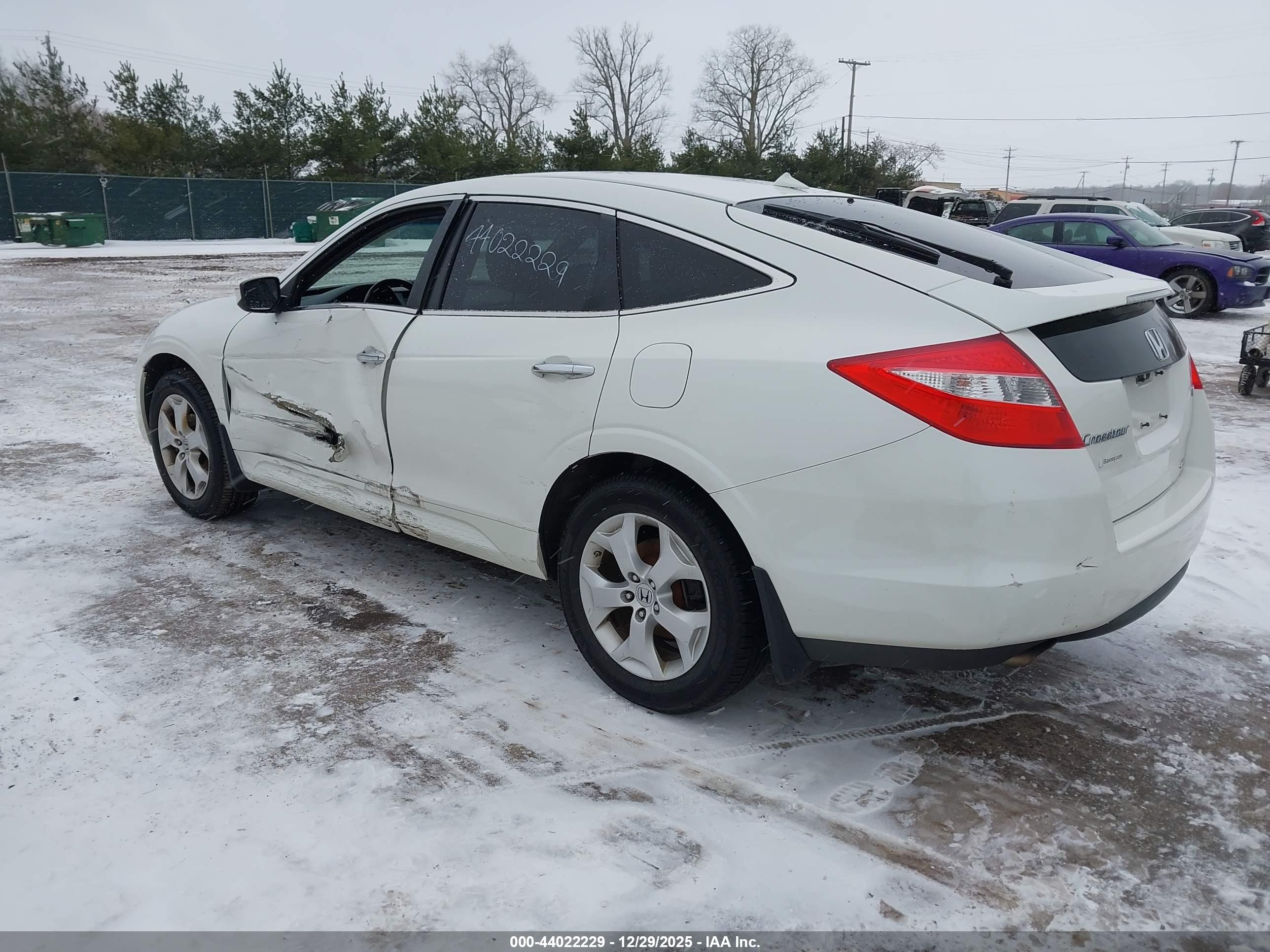 HONDA CROSSTOUR image 3
