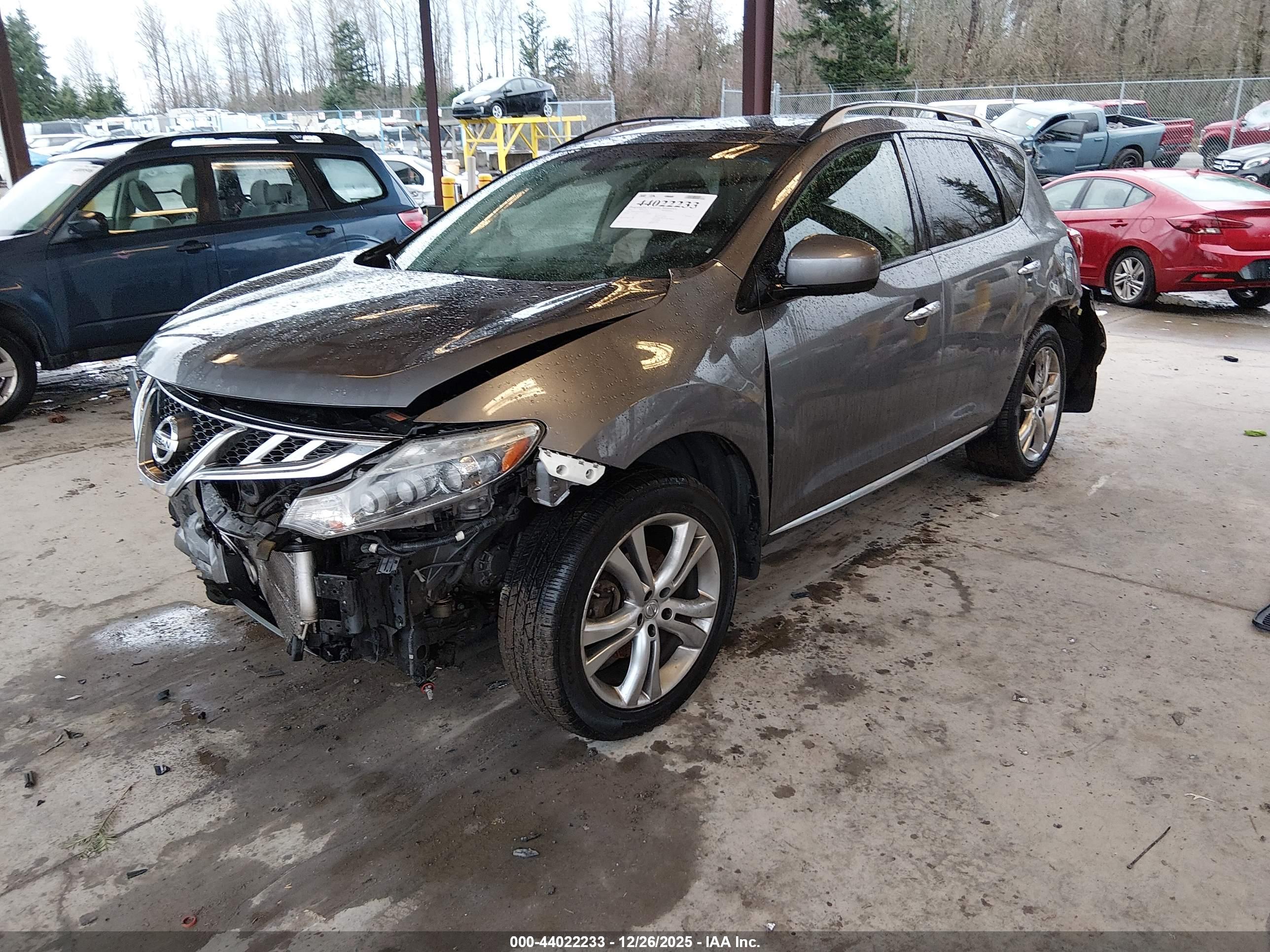 NISSAN MURANO image 2