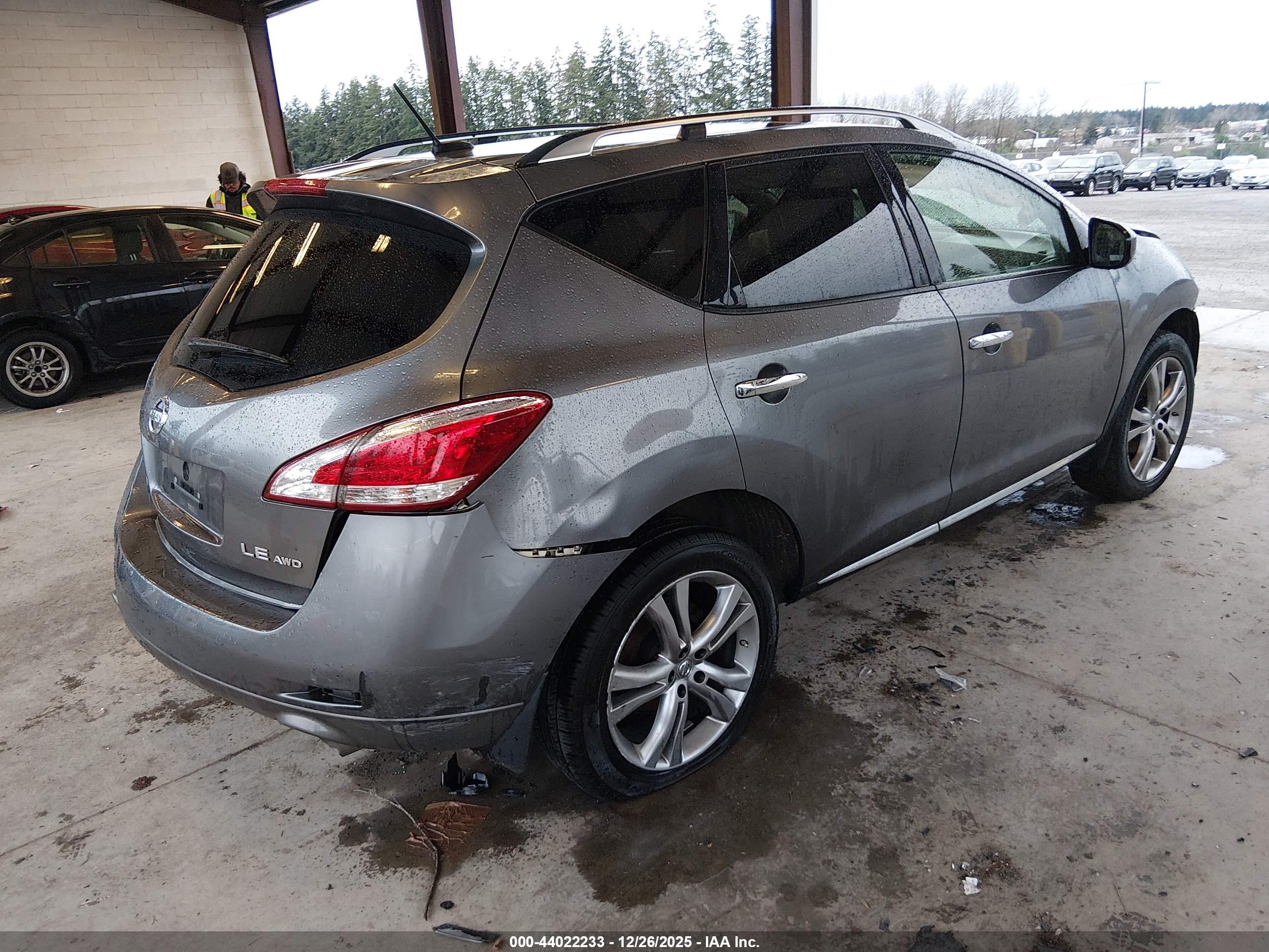 NISSAN MURANO image 4