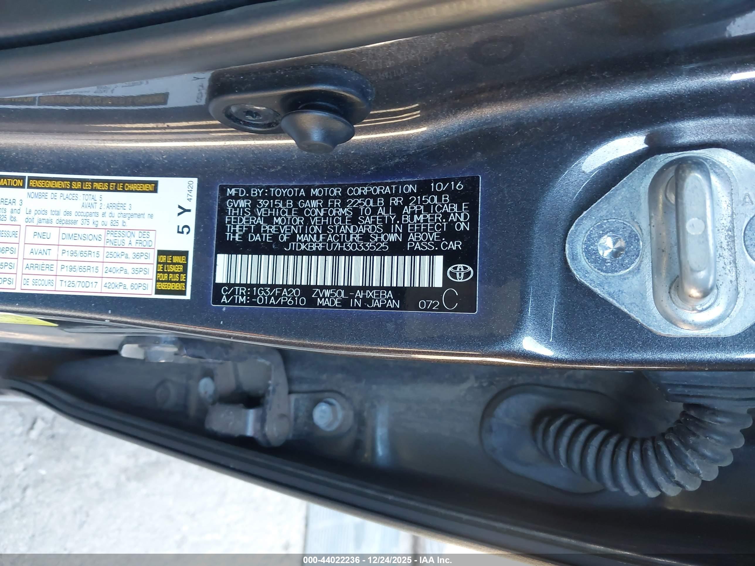 TOYOTA PRIUS image 9