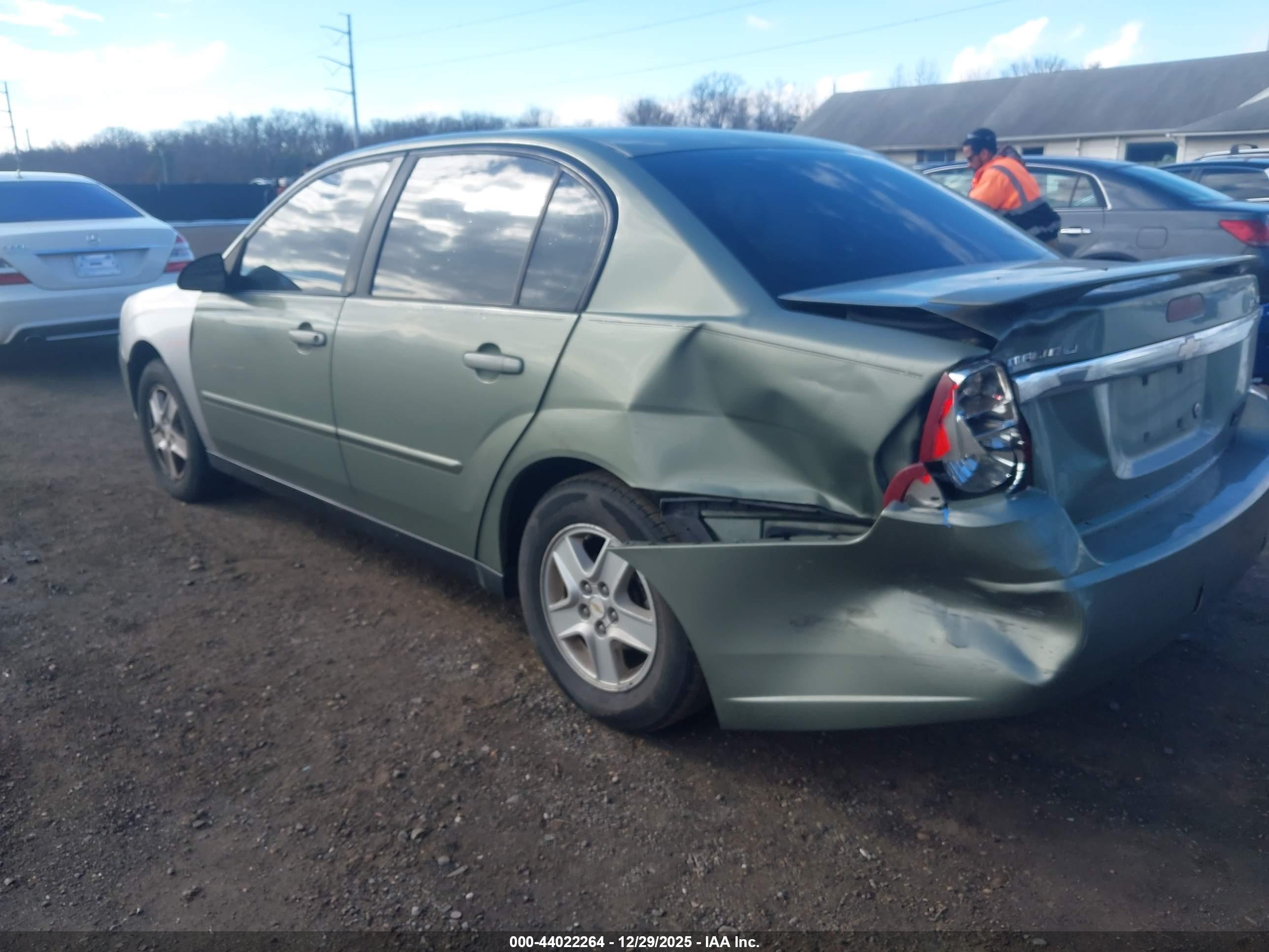 CHEVROLET MALIBU image 3