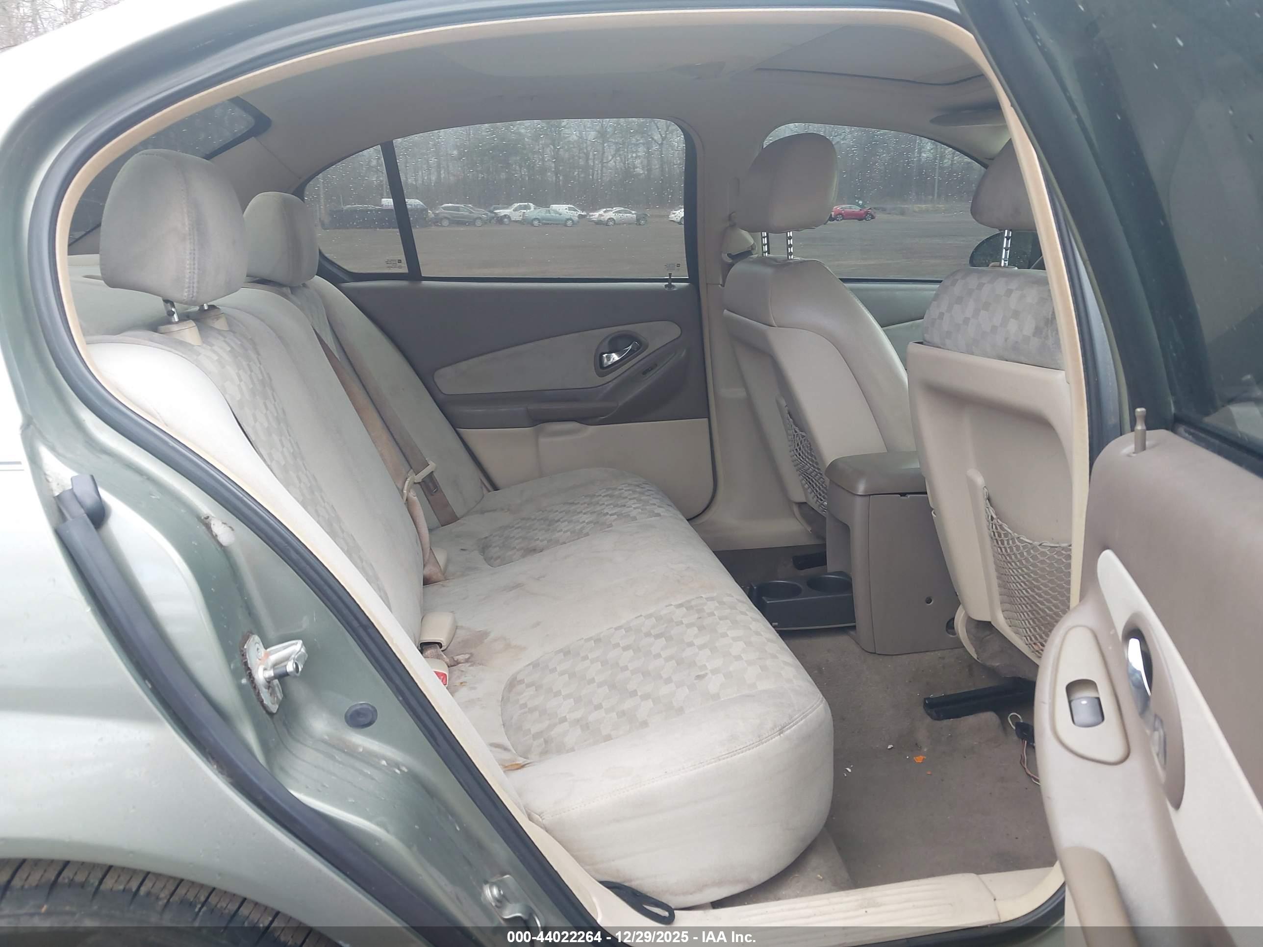 CHEVROLET MALIBU image 8