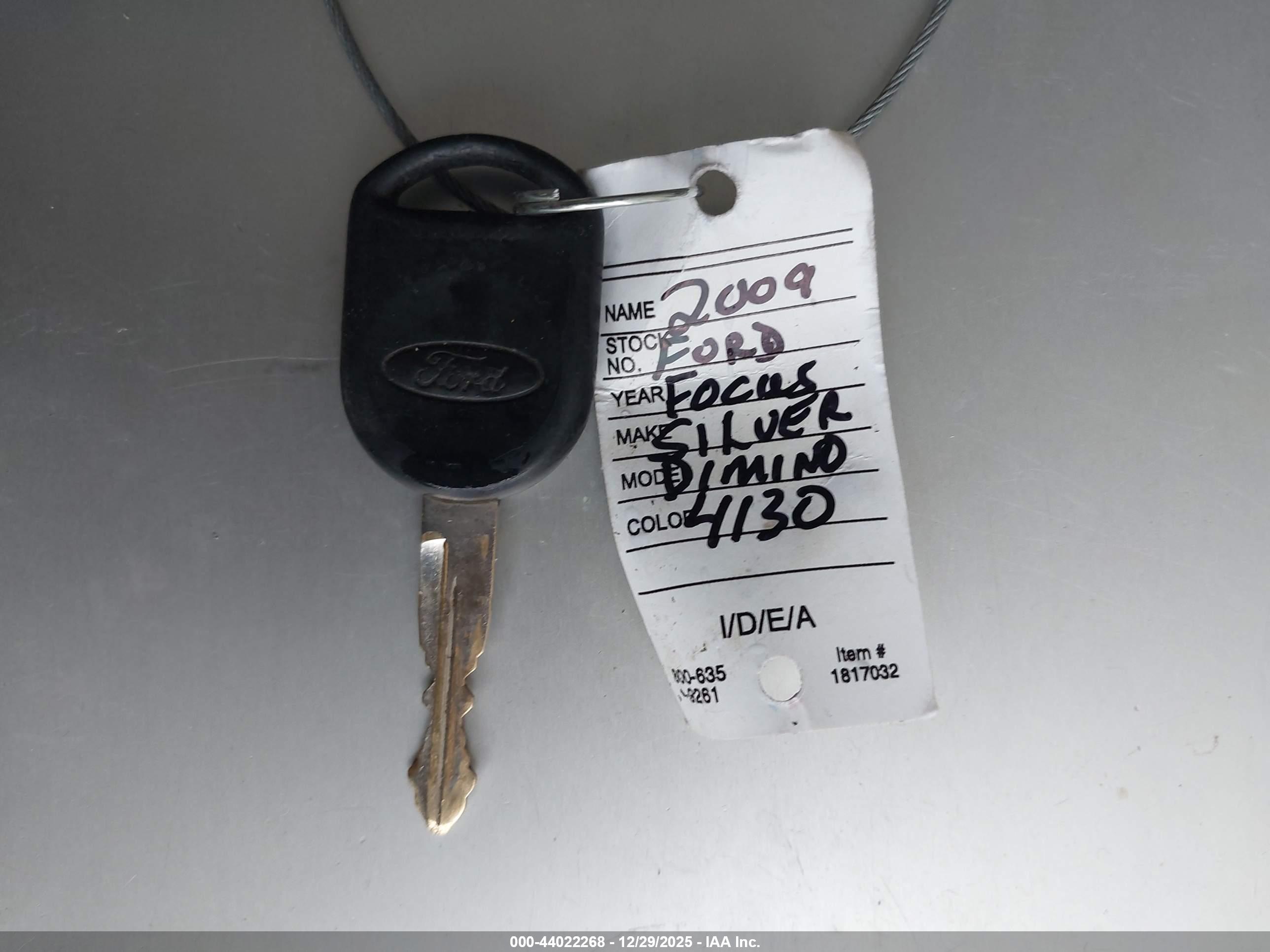 FORD FOCUS image 11