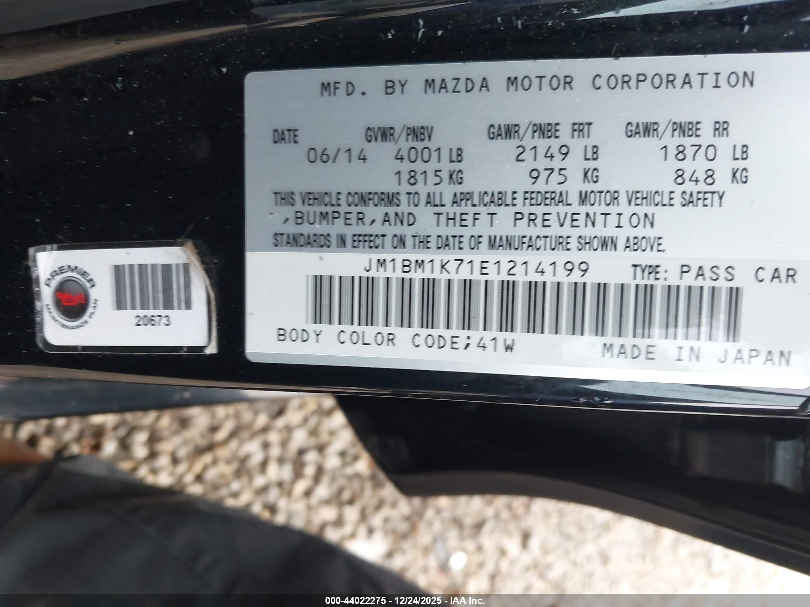 MAZDA MAZDA3 image 9