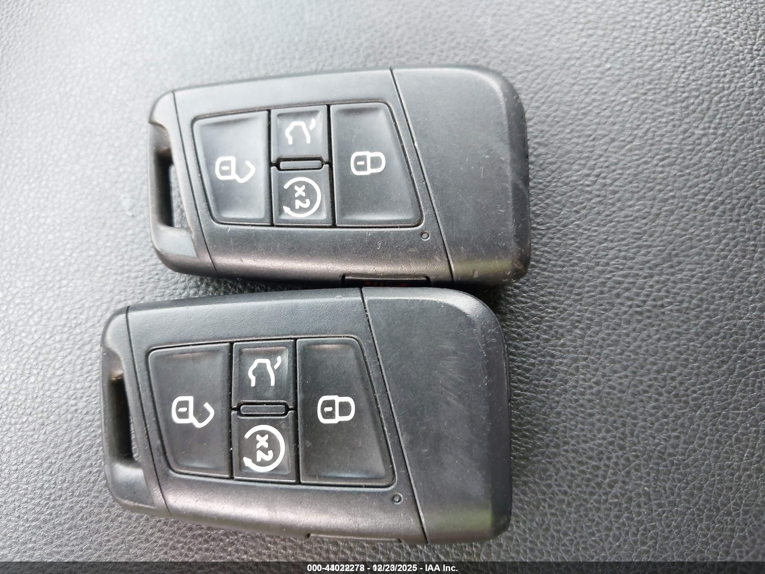 VOLKSWAGEN ATLAS image 11