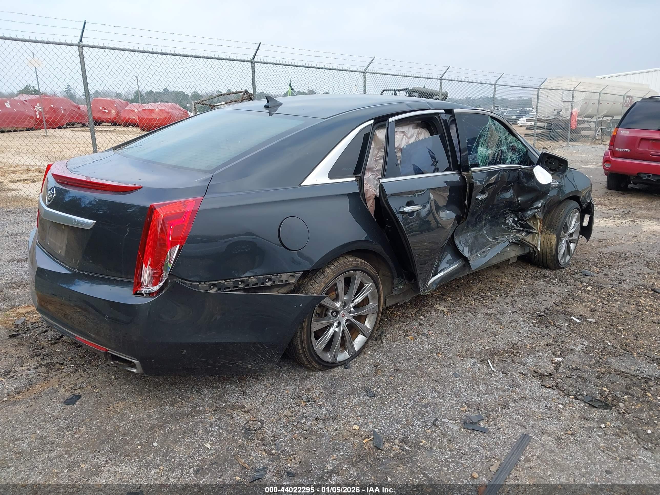CADILLAC XTS image 4