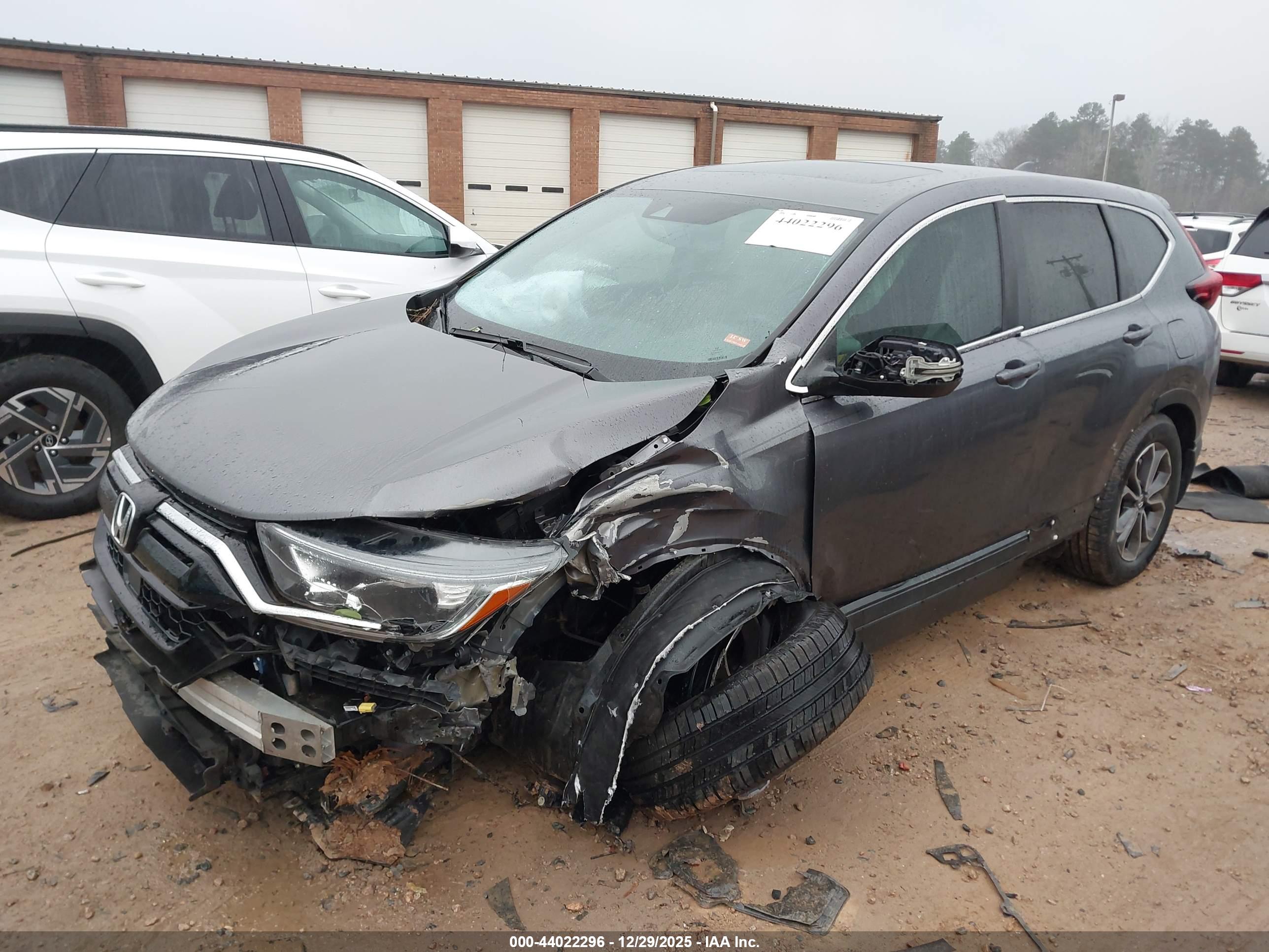HONDA CR-V image 2